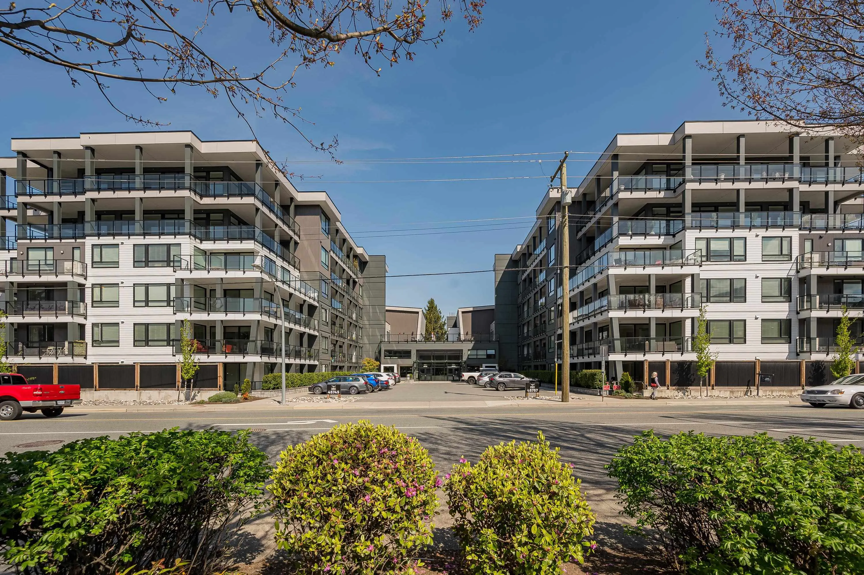 45745 Watson Road #605