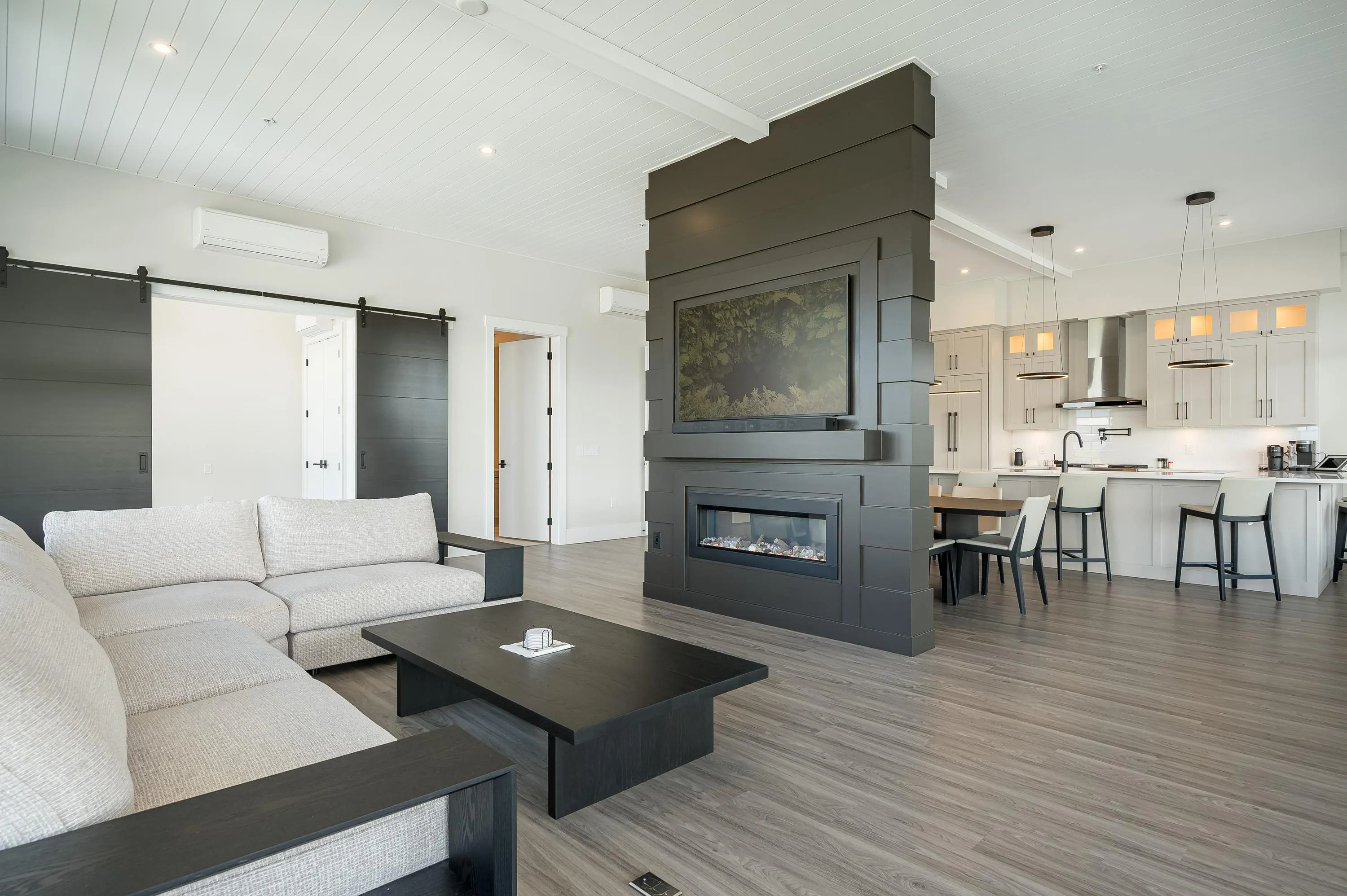 45745 Watson Road #605