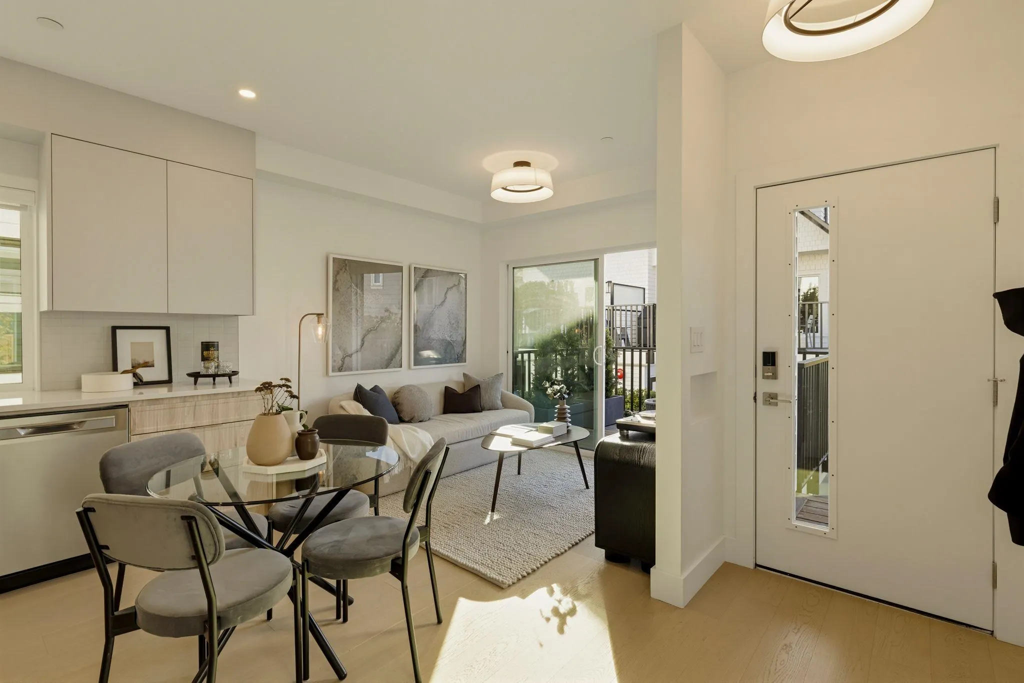 328 W 14th Street #2