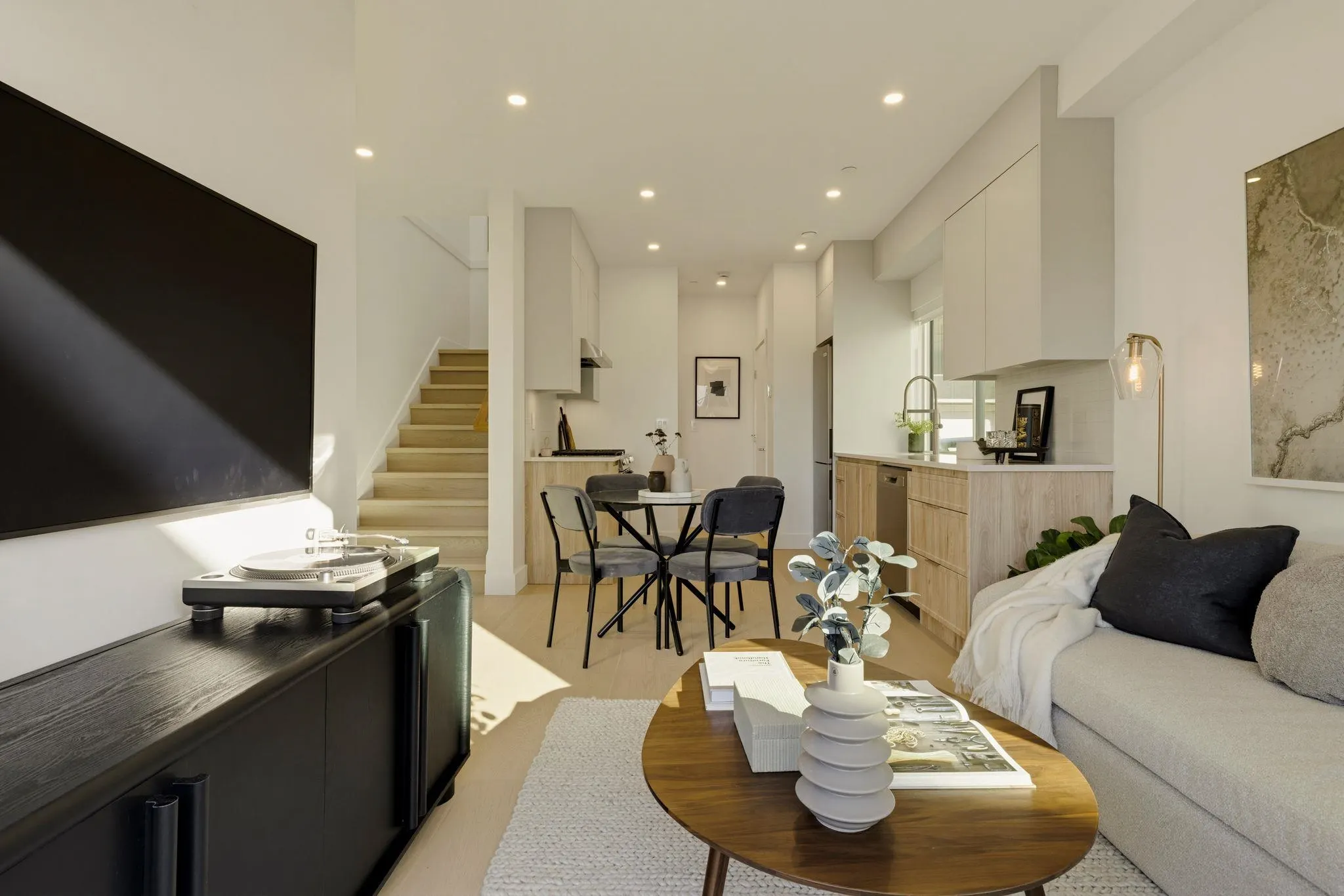 328 W 14th Street #2