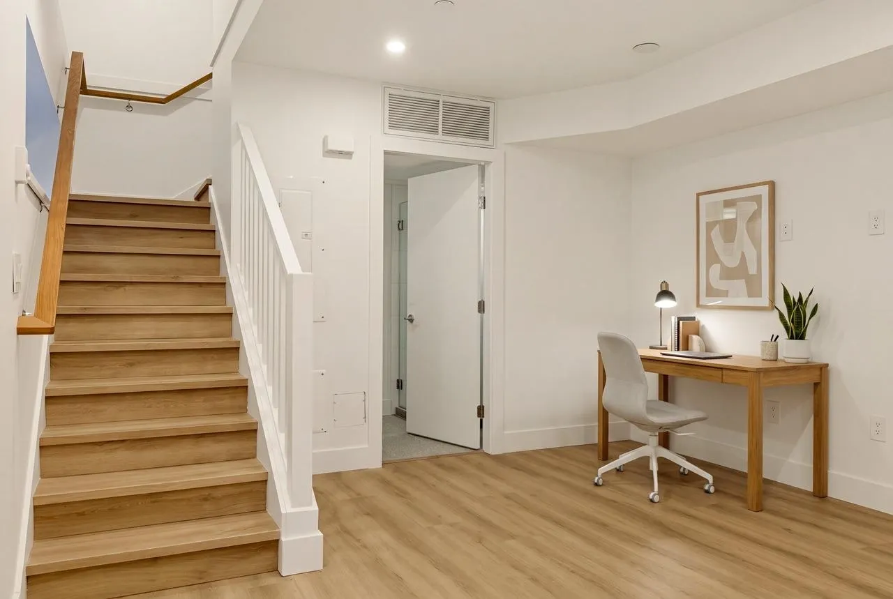 328 W 14th Street #2