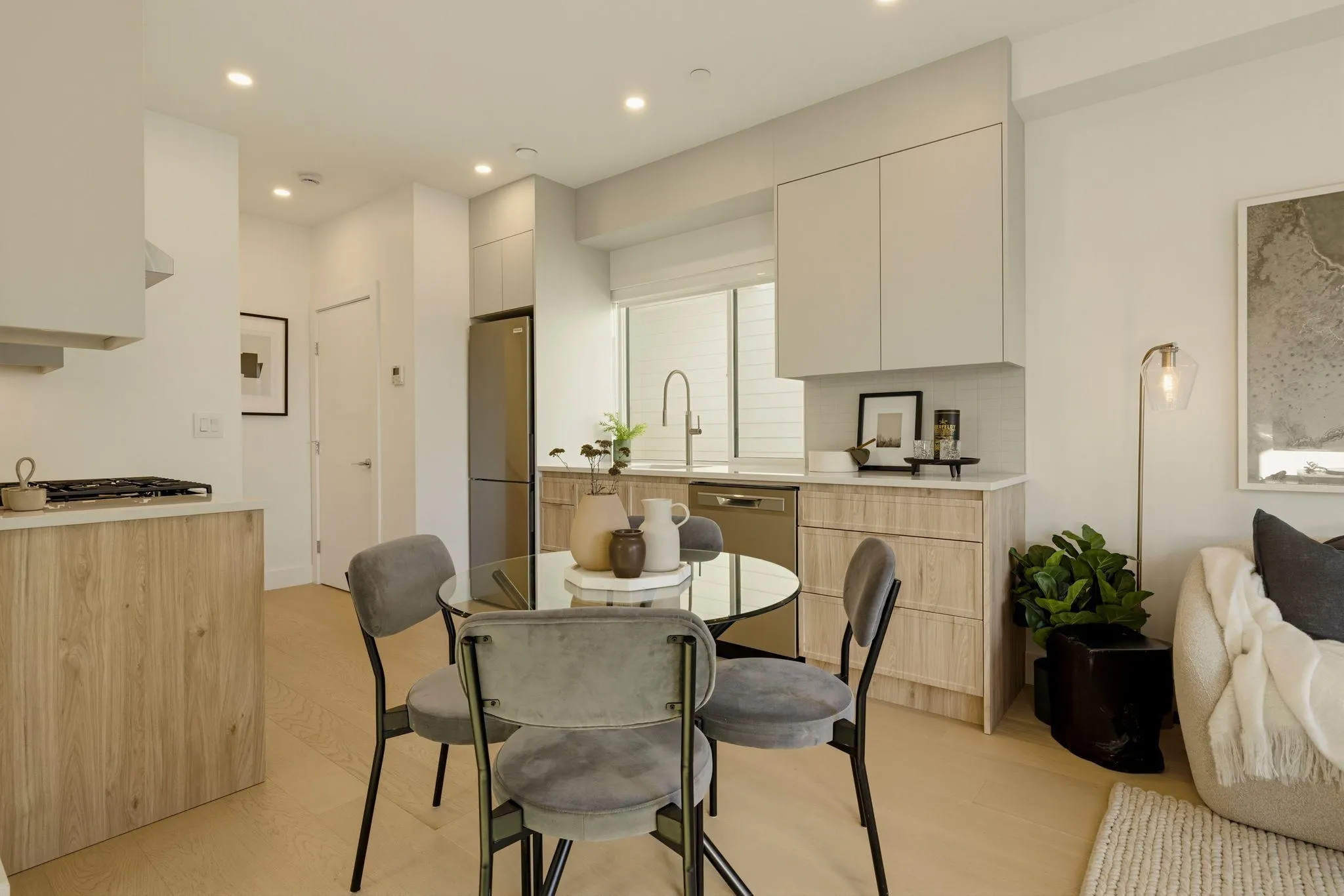 328 W 14th Street #2
