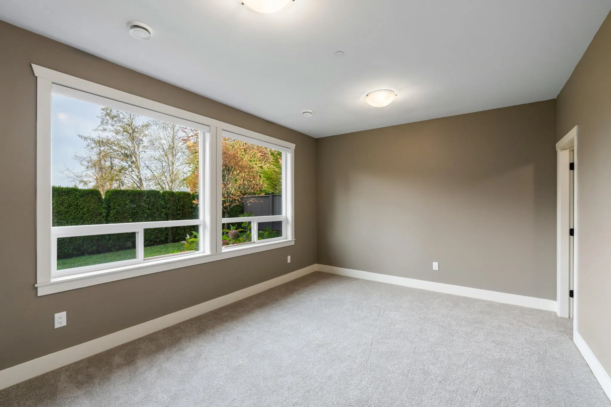 24455 61 Avenue #1