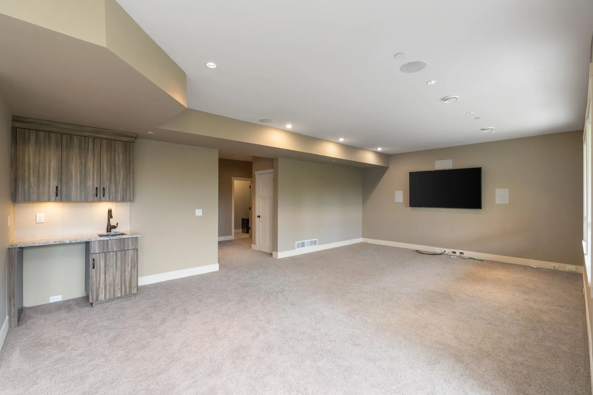 24455 61 Avenue #1