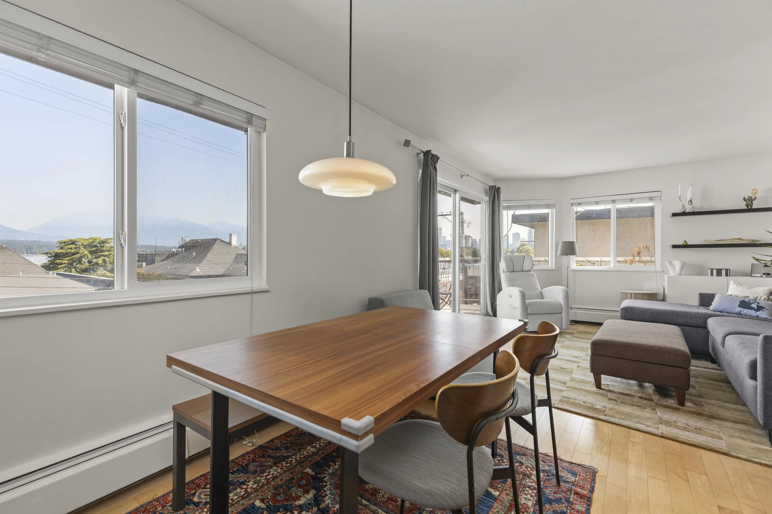 2335 York Avenue #307