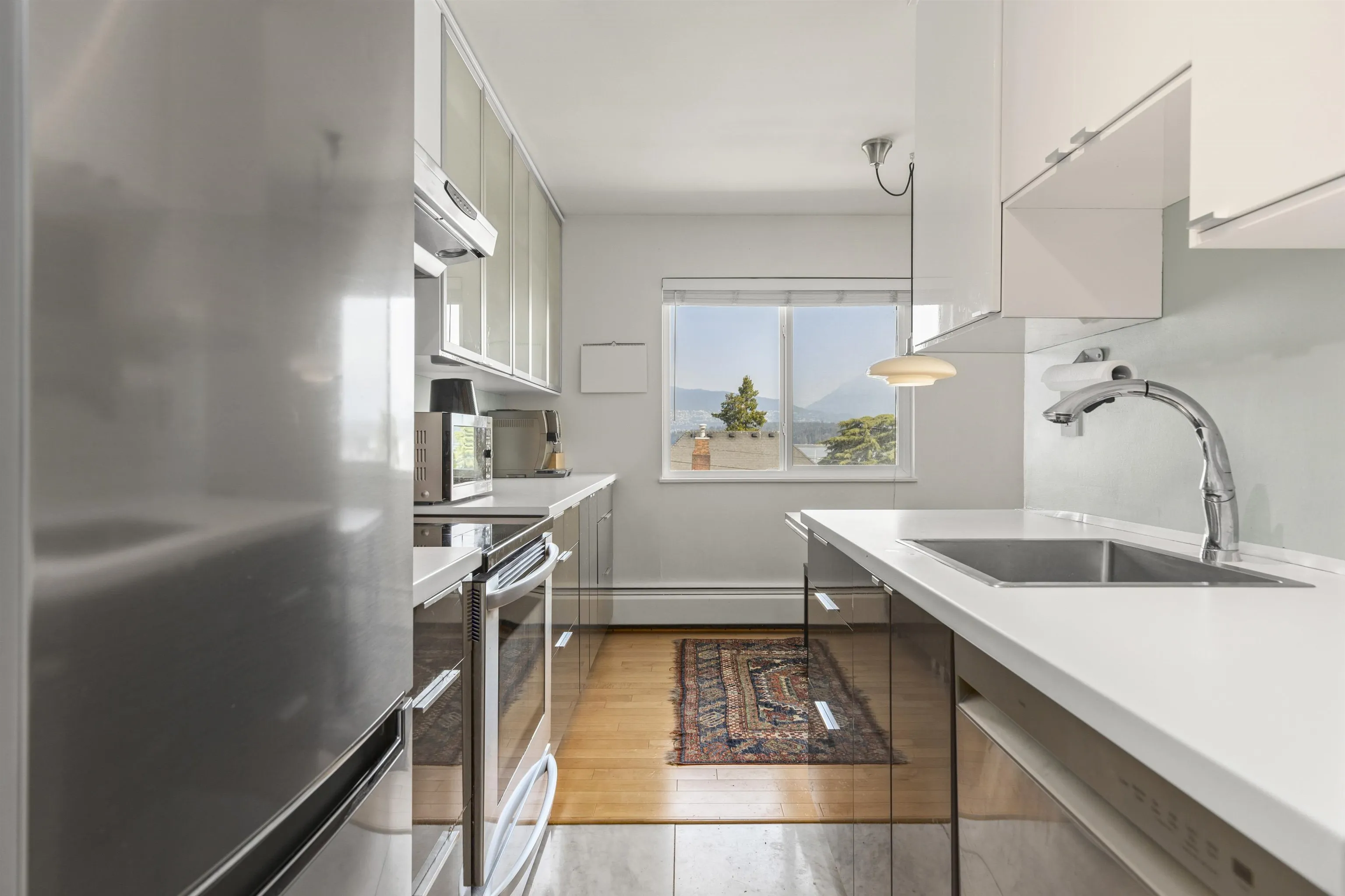 2335 York Avenue #307