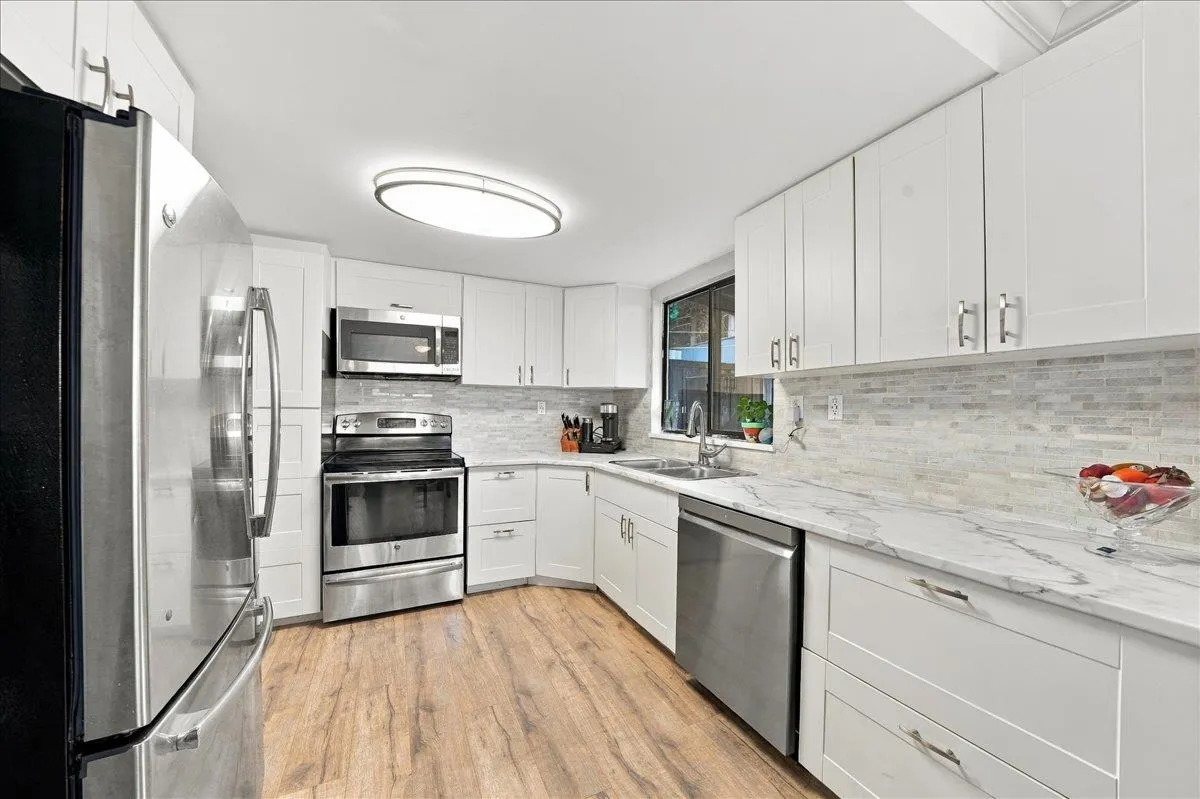 21550 Cherrington Avenue #19