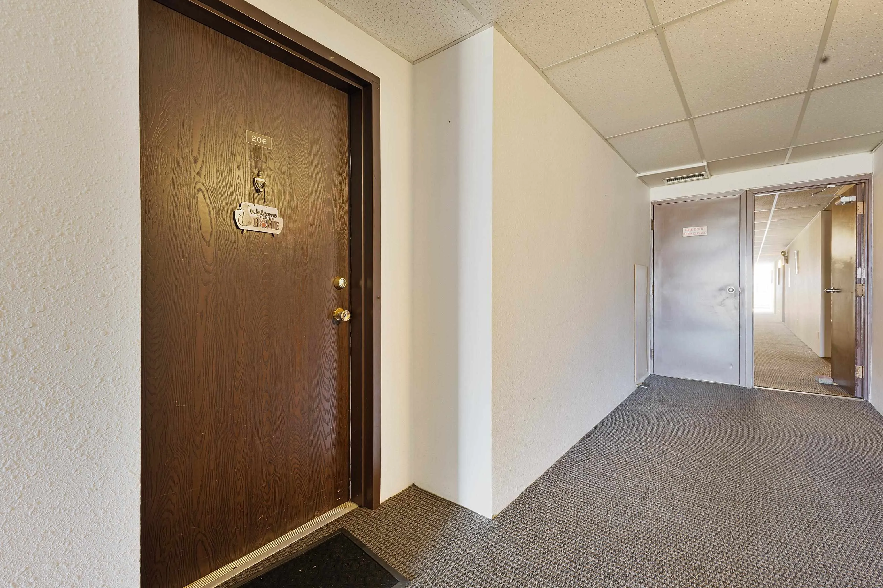 32733 E Broadway Street #206