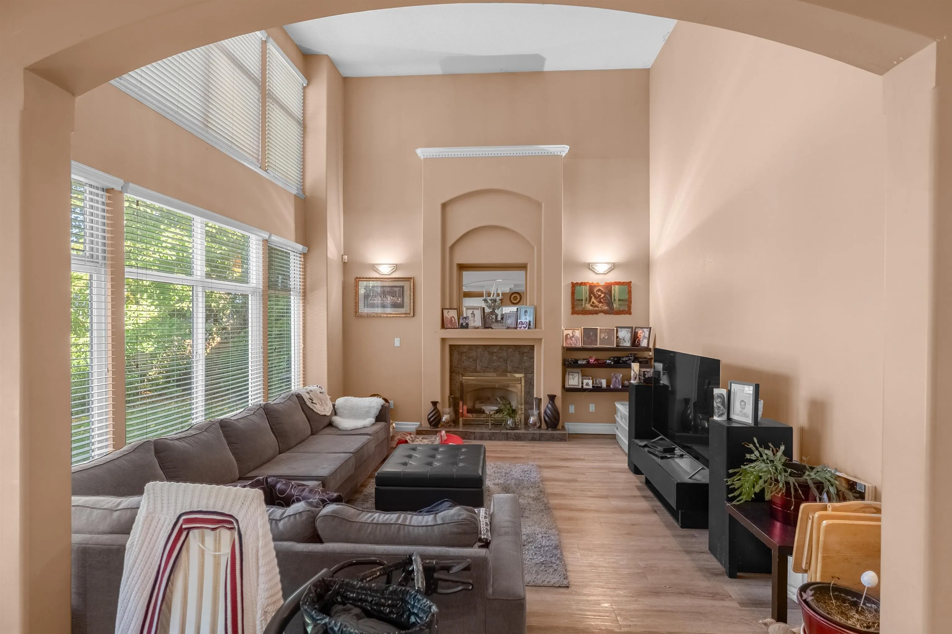11880 Aztec Street