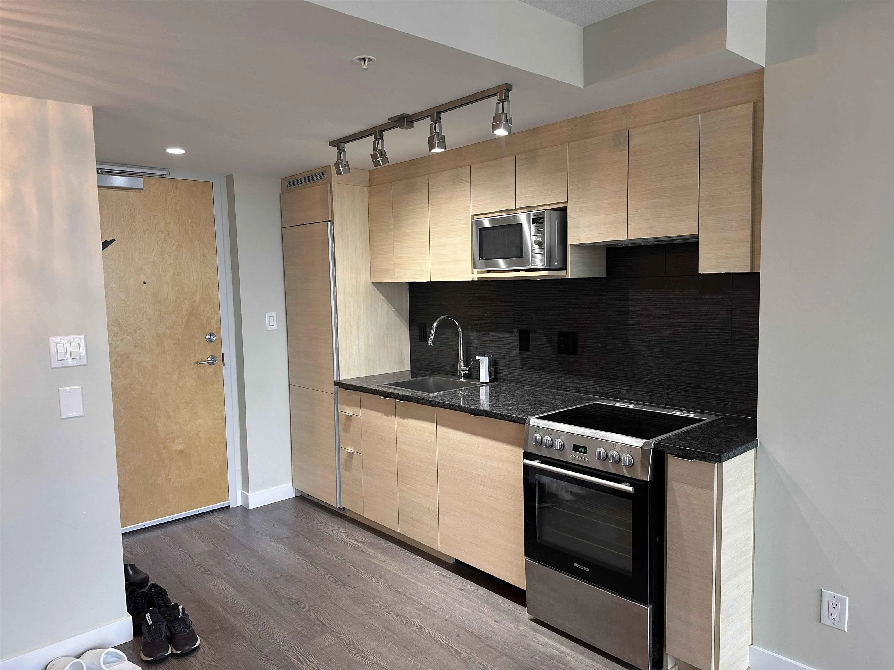 489 Interurban Way #12xx