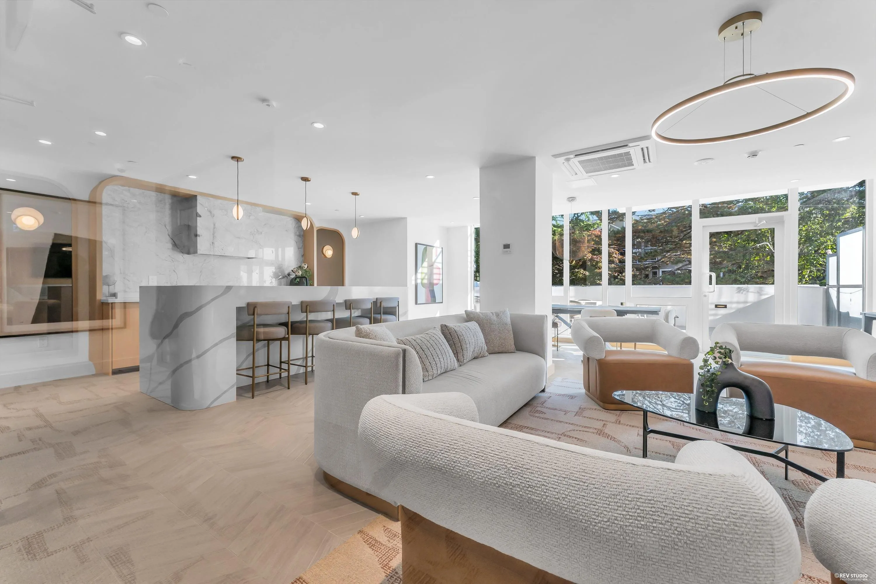 1342 Johnston Road #402