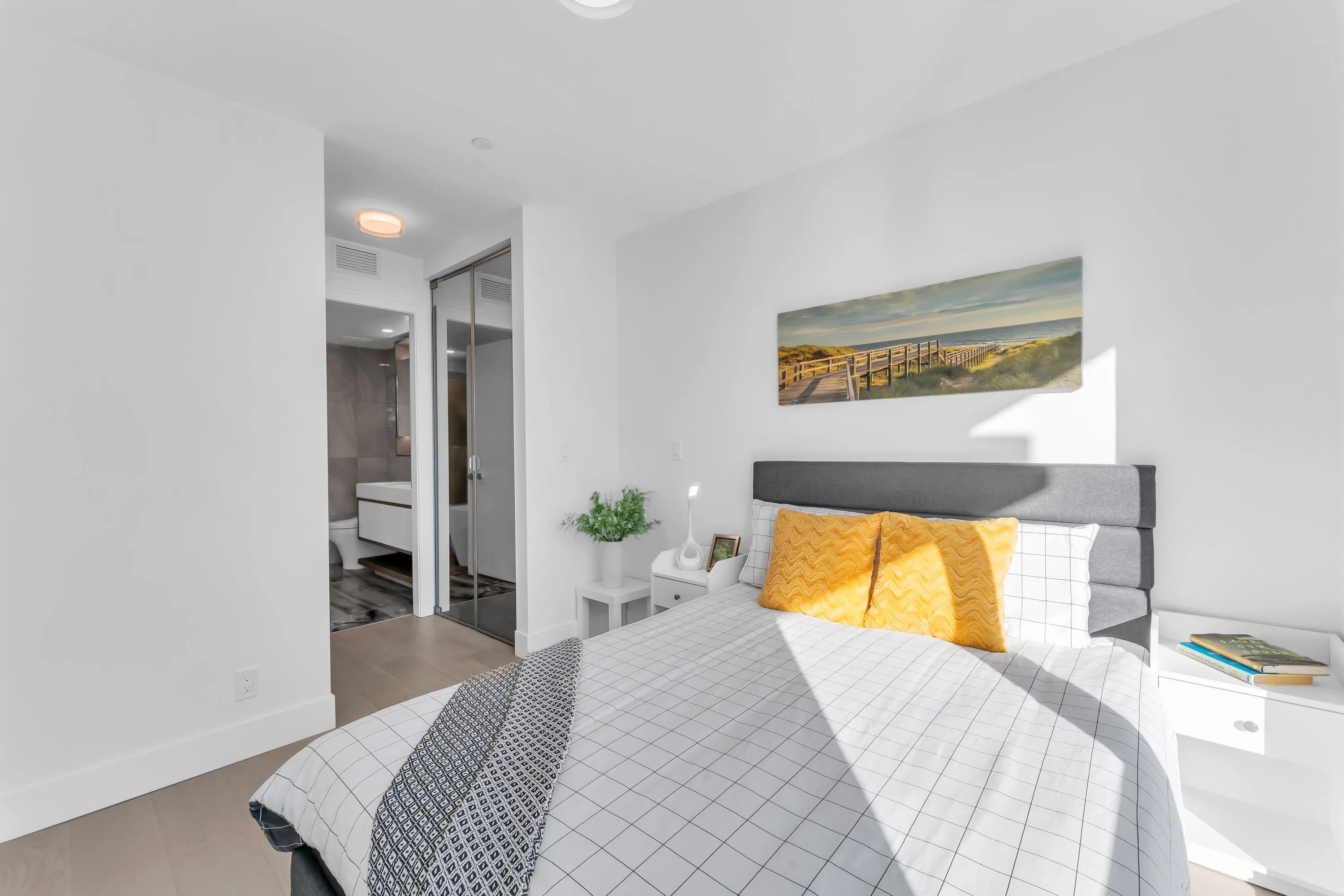 1342 Johnston Road #402
