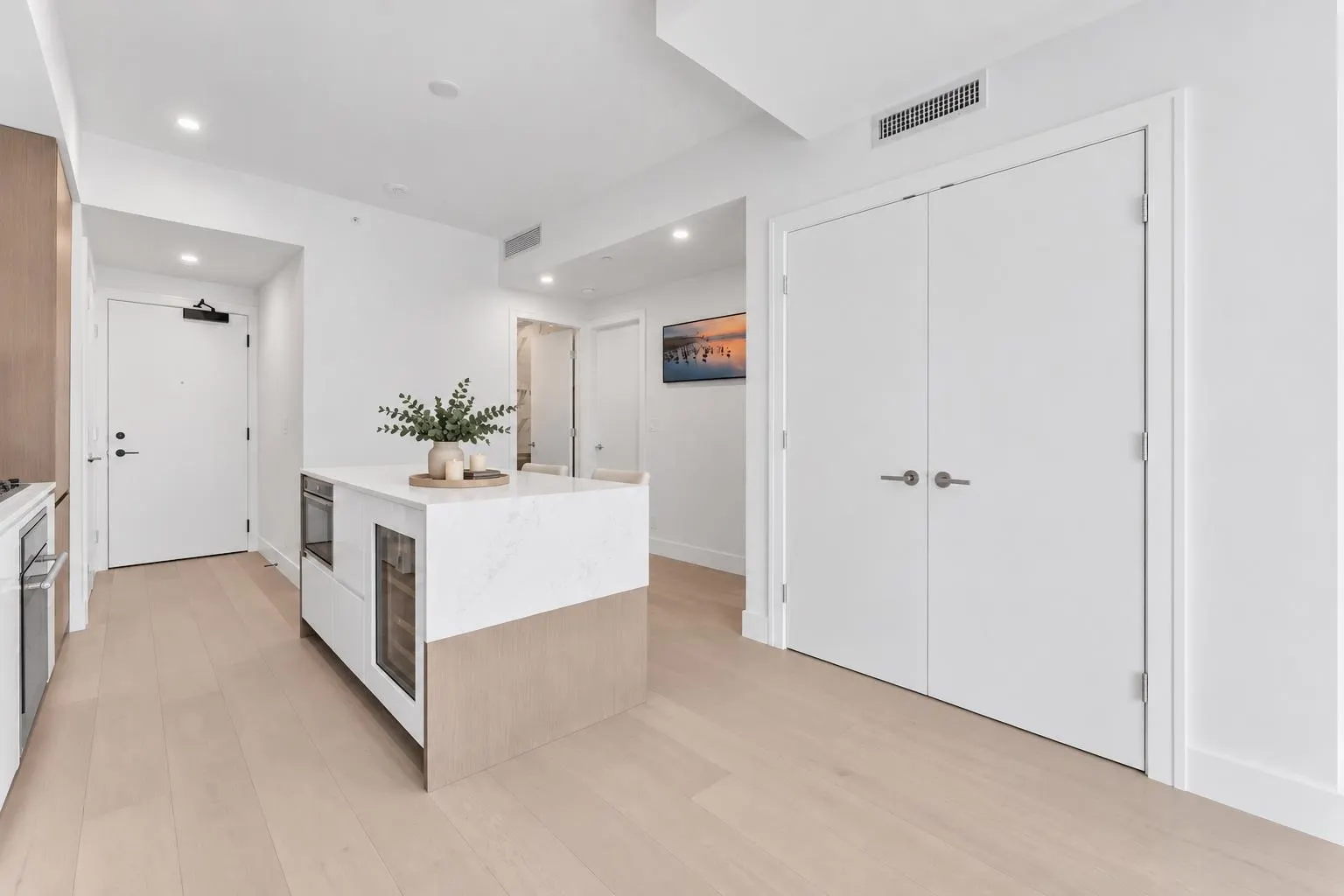 1342 Johnston Road #402