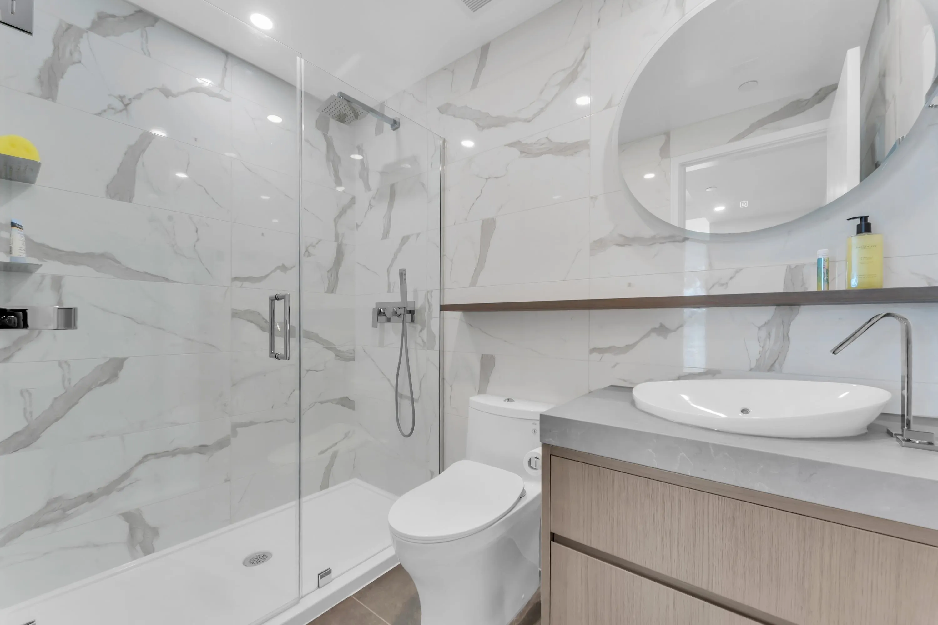 1342 Johnston Road #402