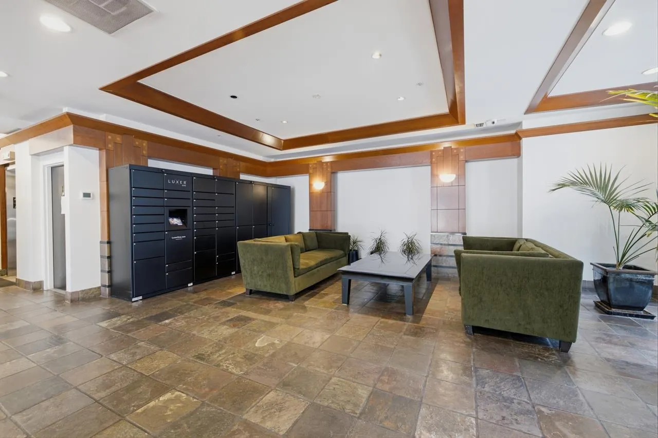 950 Cambie Street #804