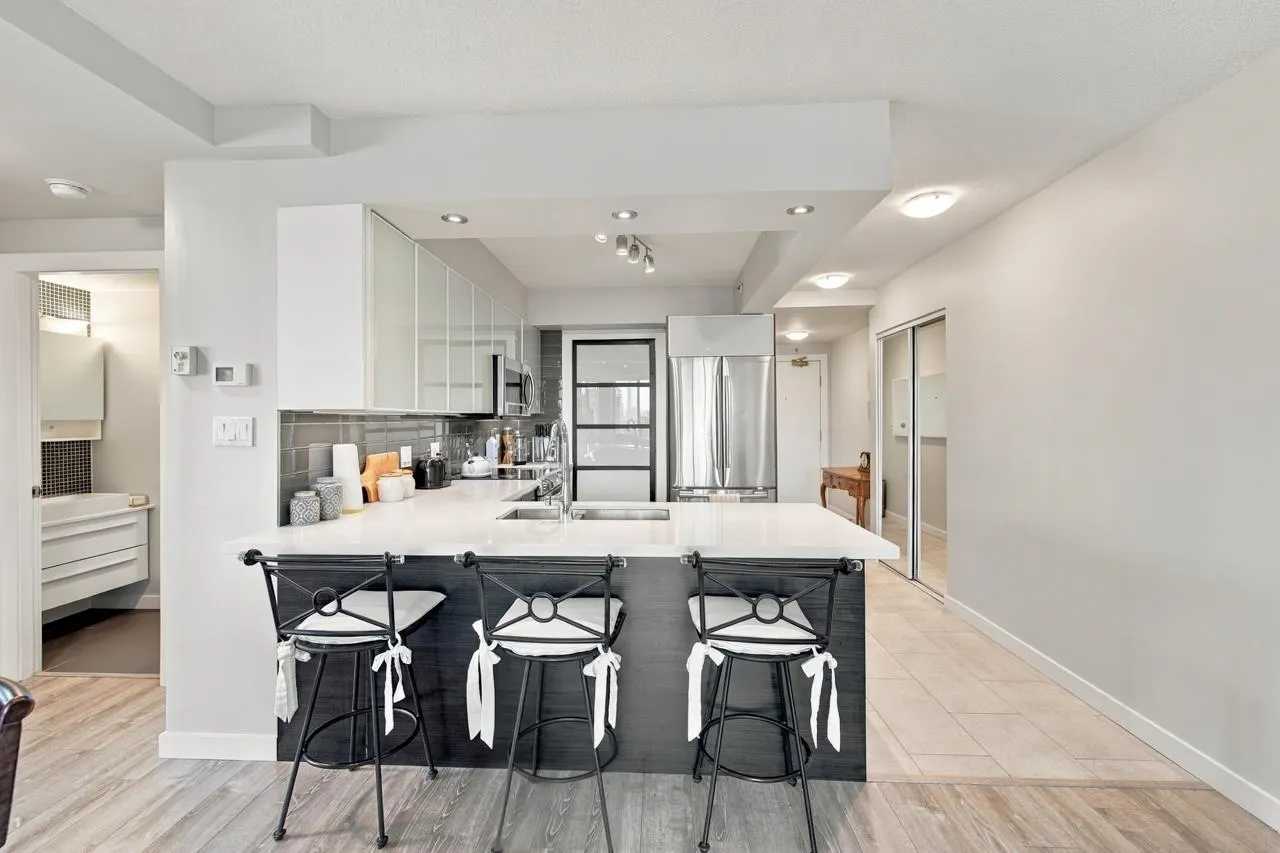 950 Cambie Street #804