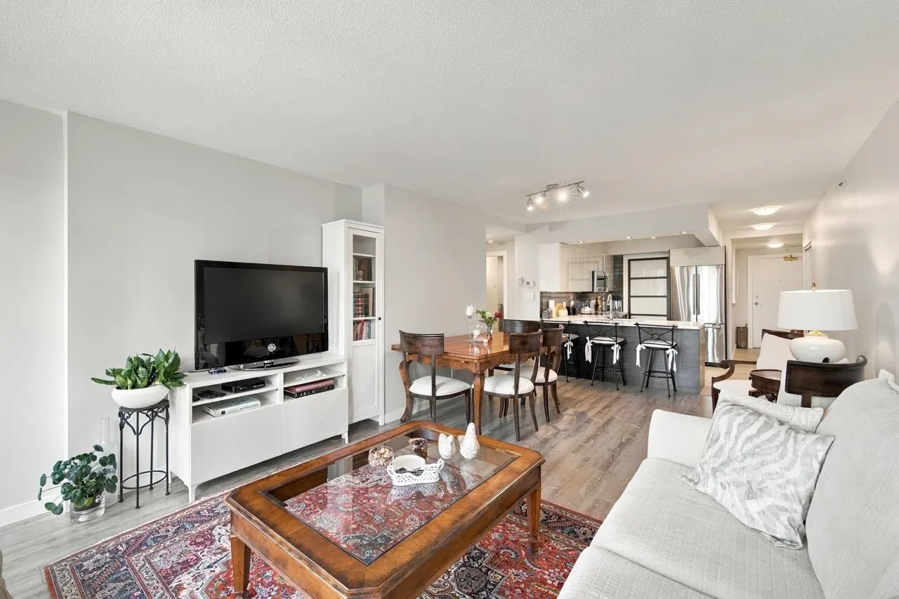 950 Cambie Street #804