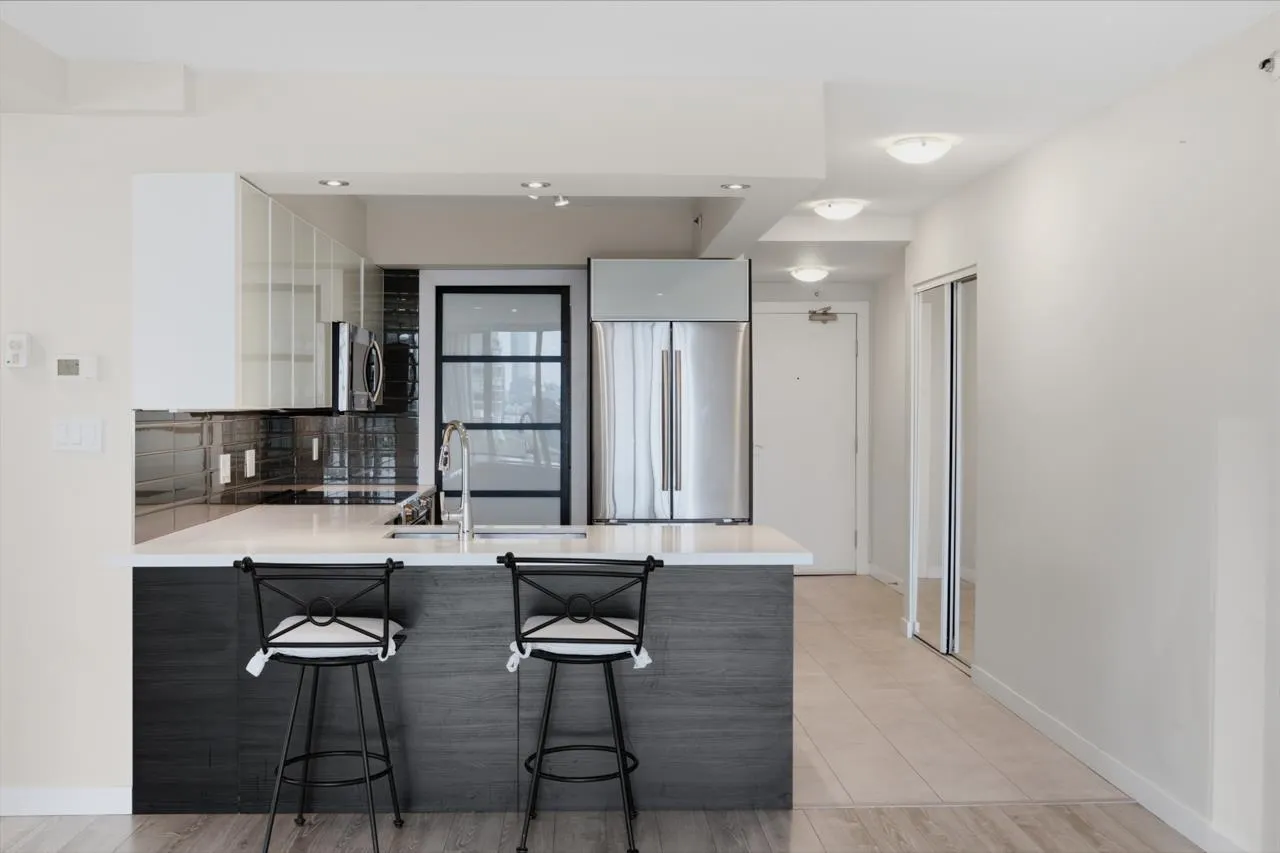 950 Cambie Street #804