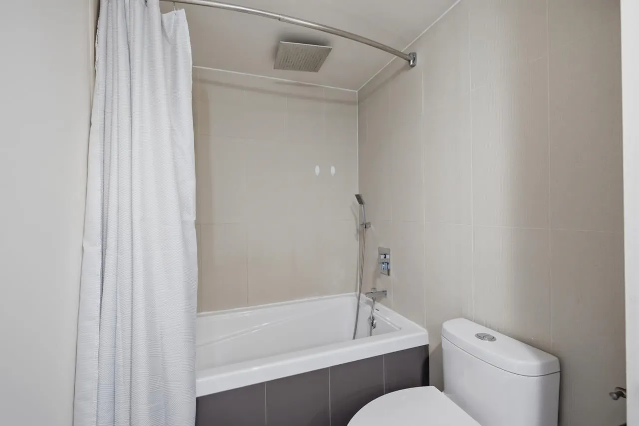950 Cambie Street #804