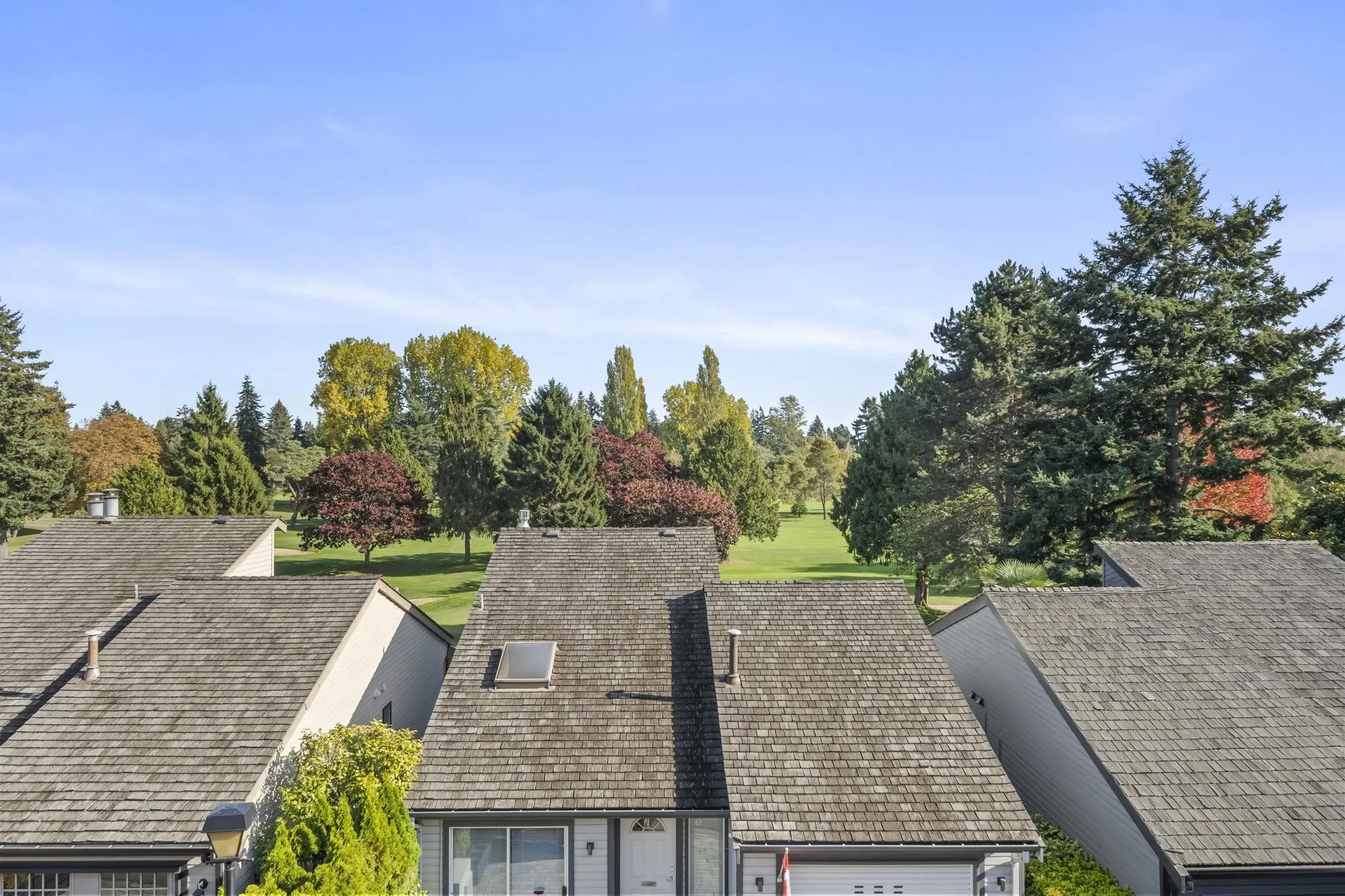 1430 View Crescent