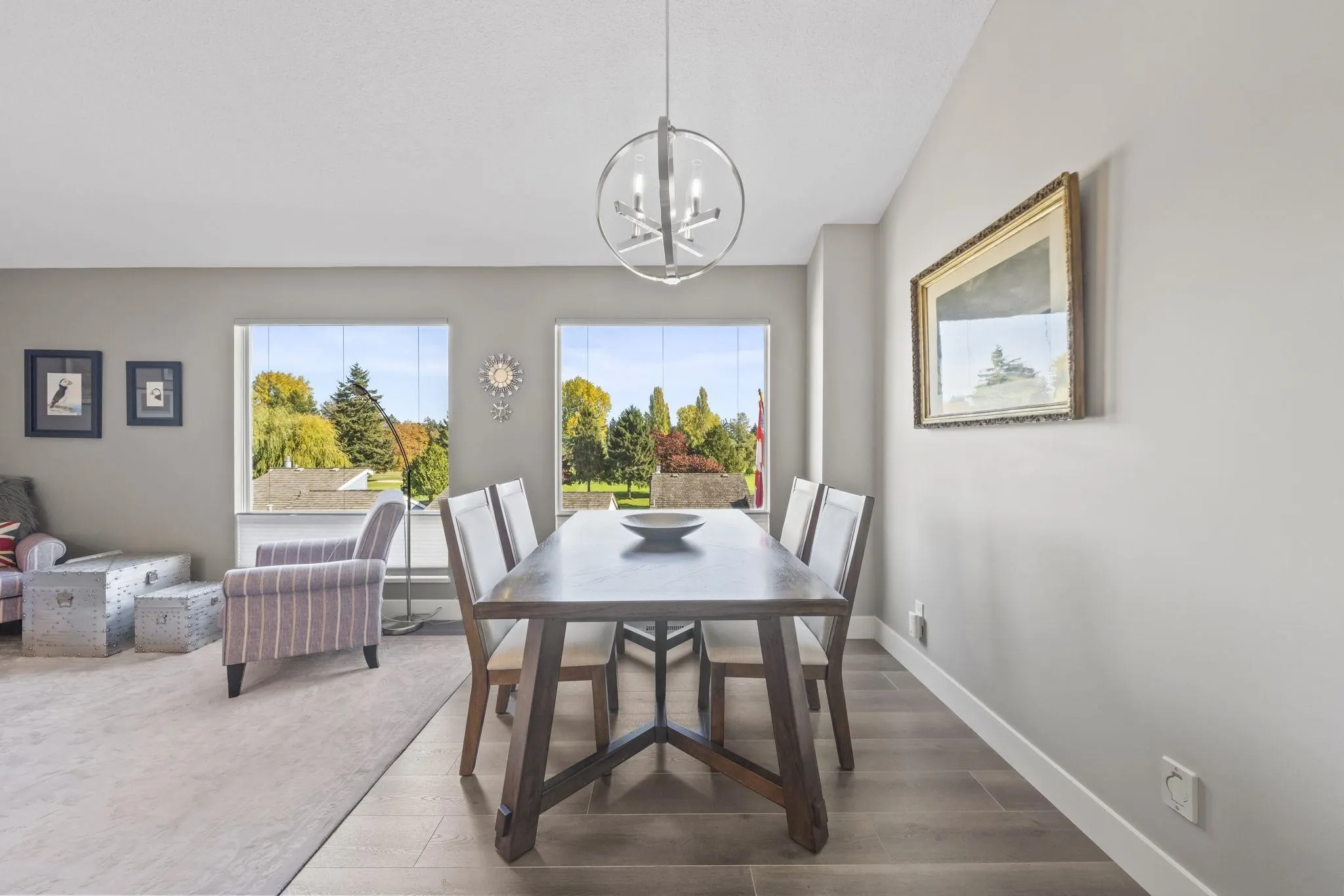 1430 View Crescent