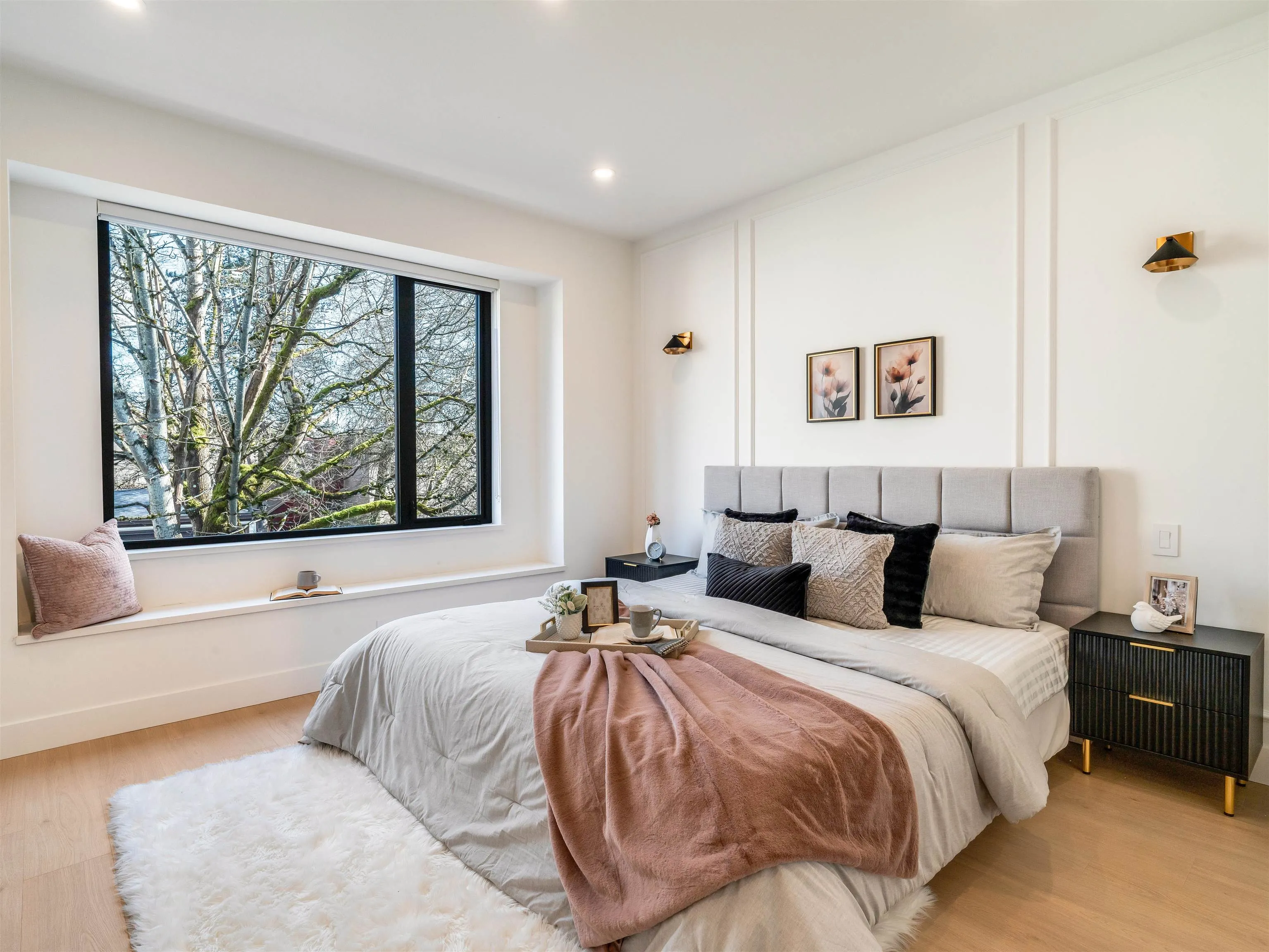 359 Laval Street #104