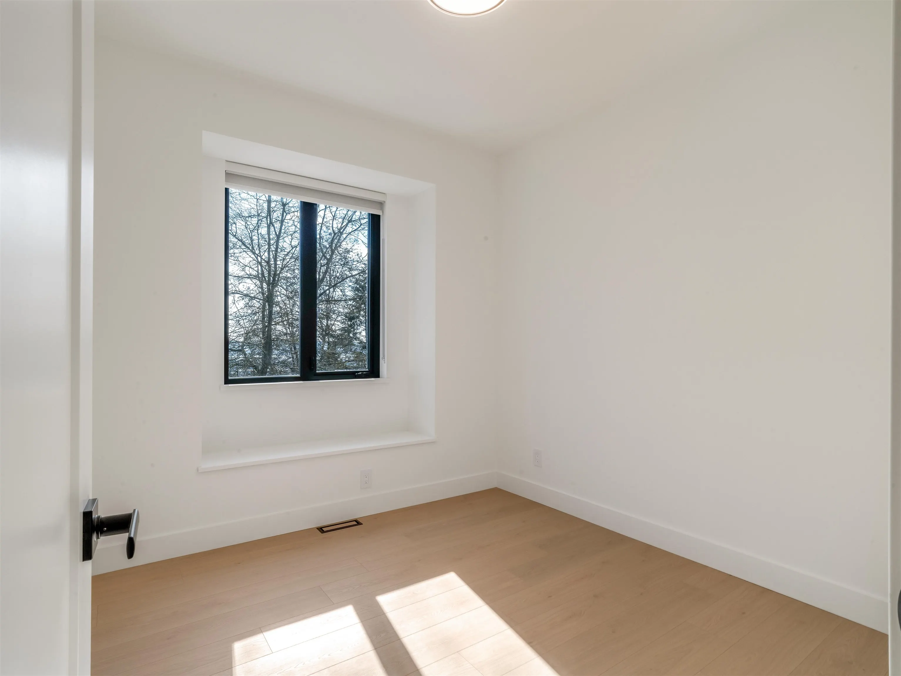 359 Laval Street #104
