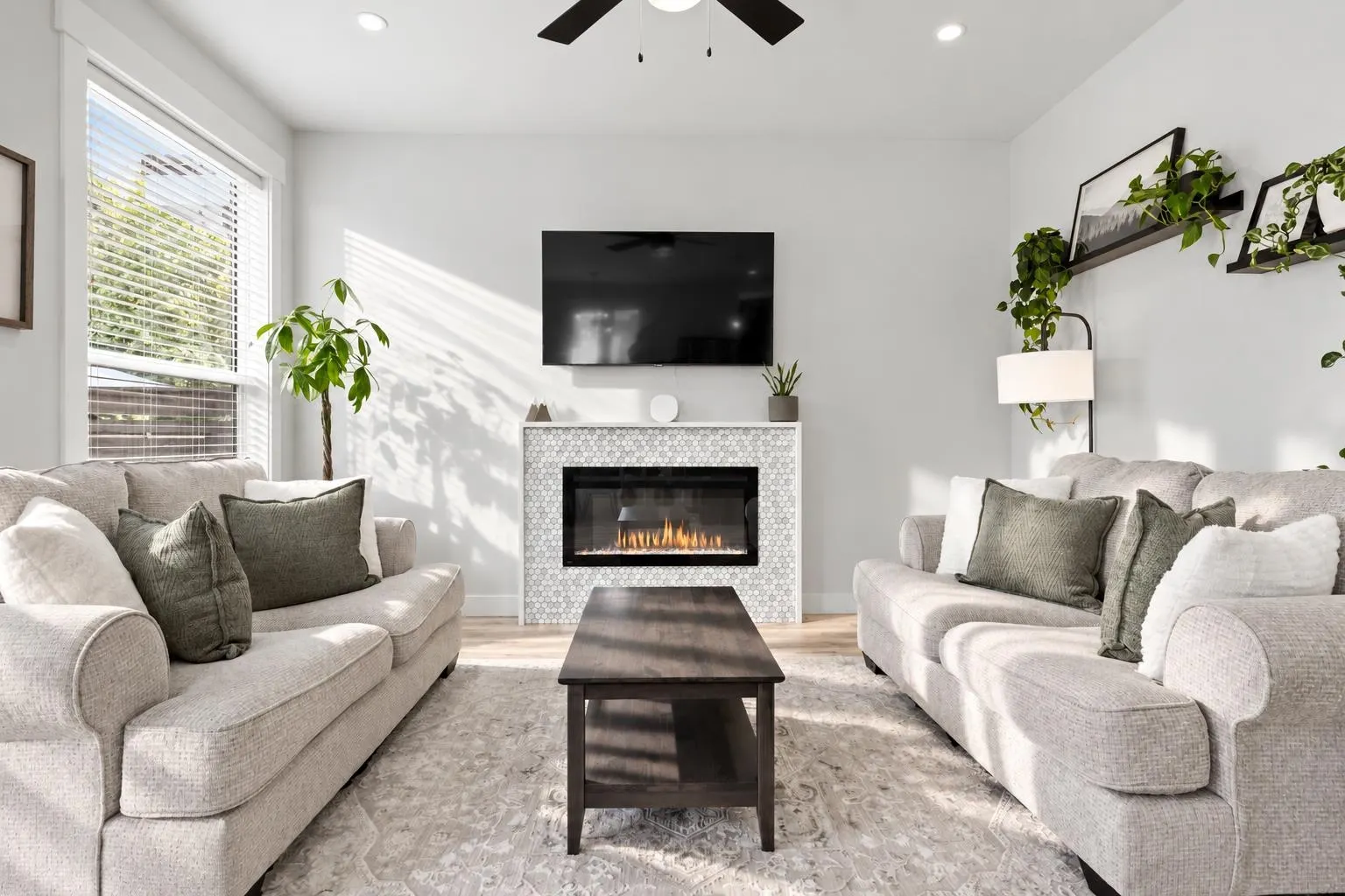 7140 Maitland Avenue #6