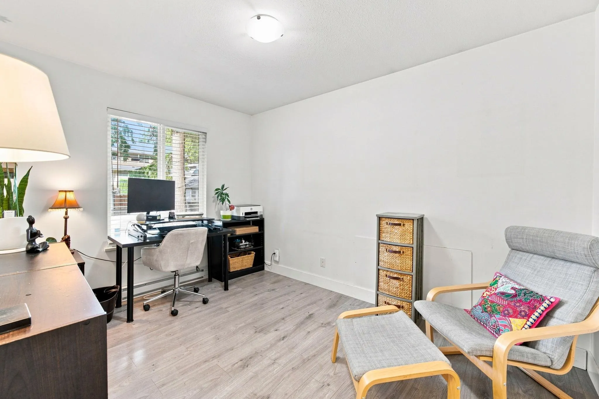 300 E 25th Street