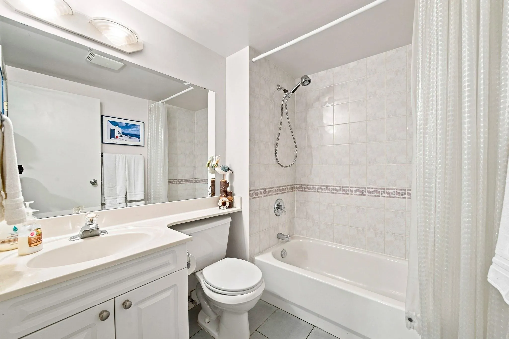 300 E 25th Street