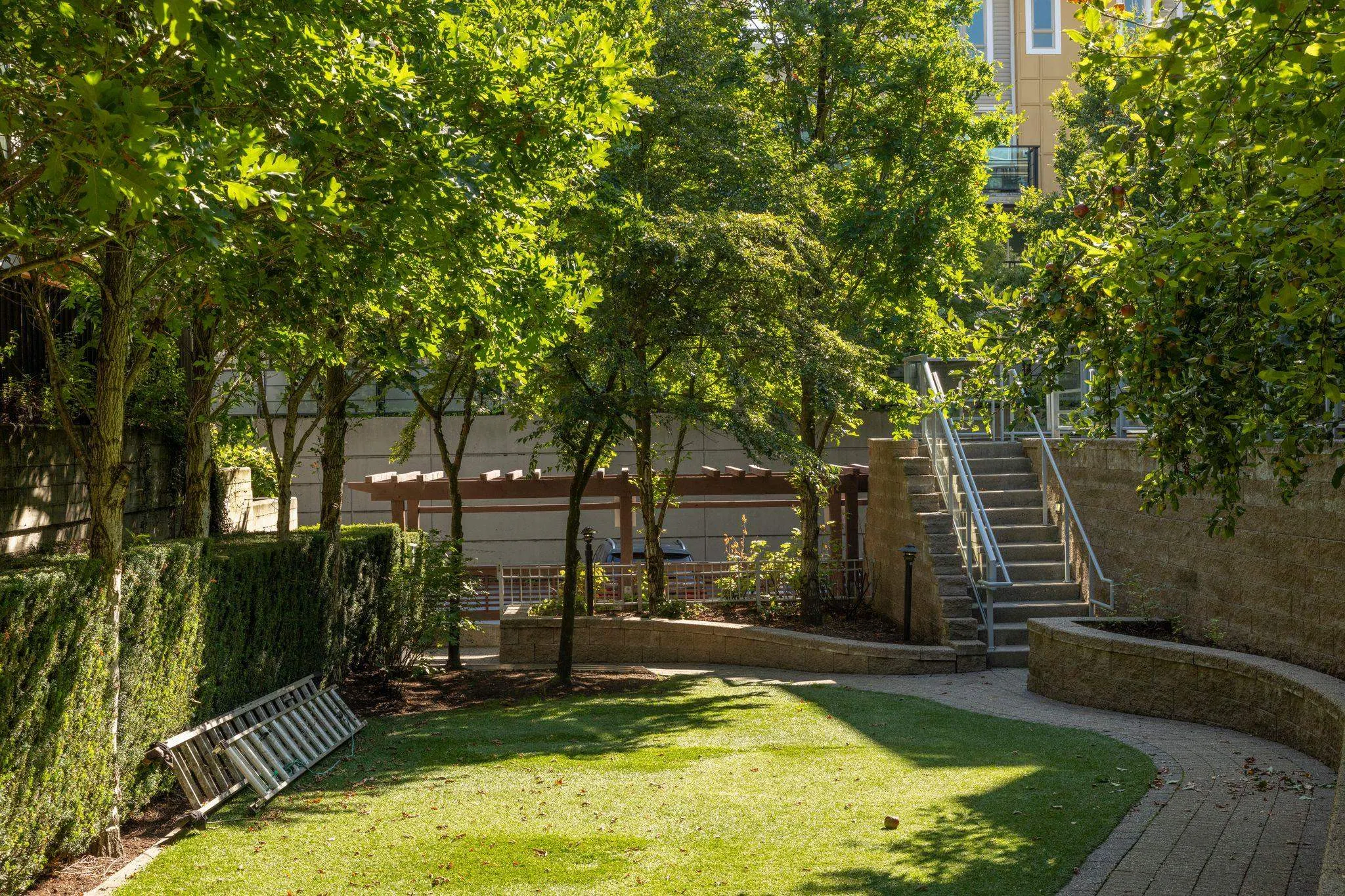 735 W 15th Street #234