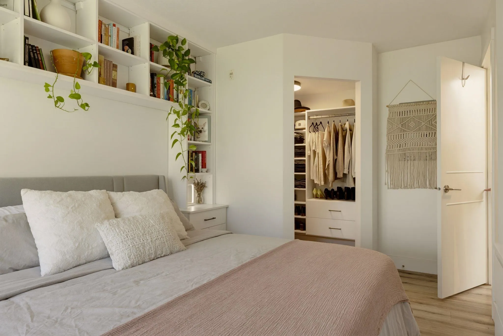 735 W 15th Street #234