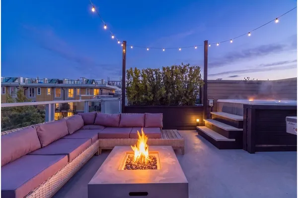735 W 15th Street #234