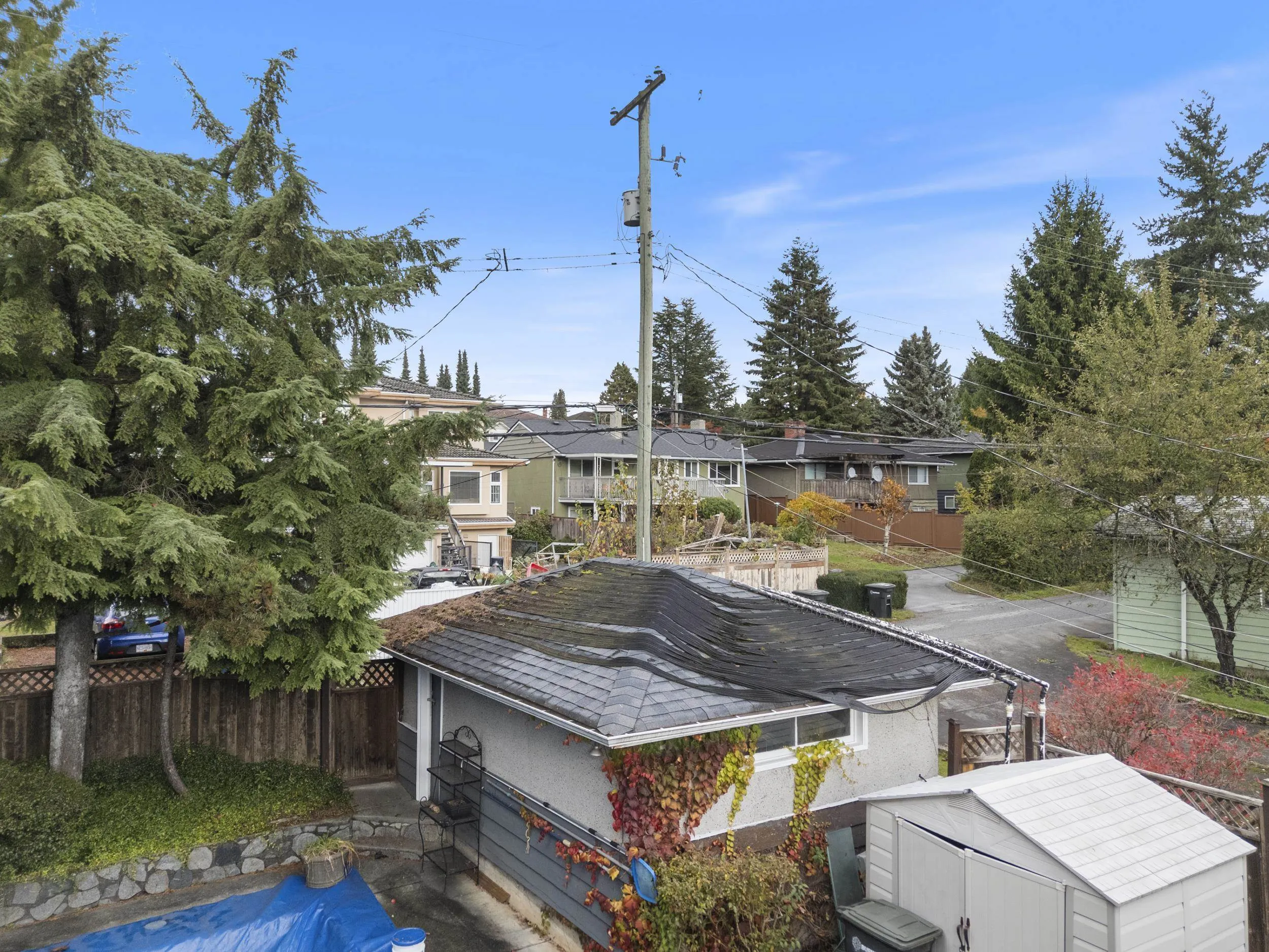 6127 Buchanan Street