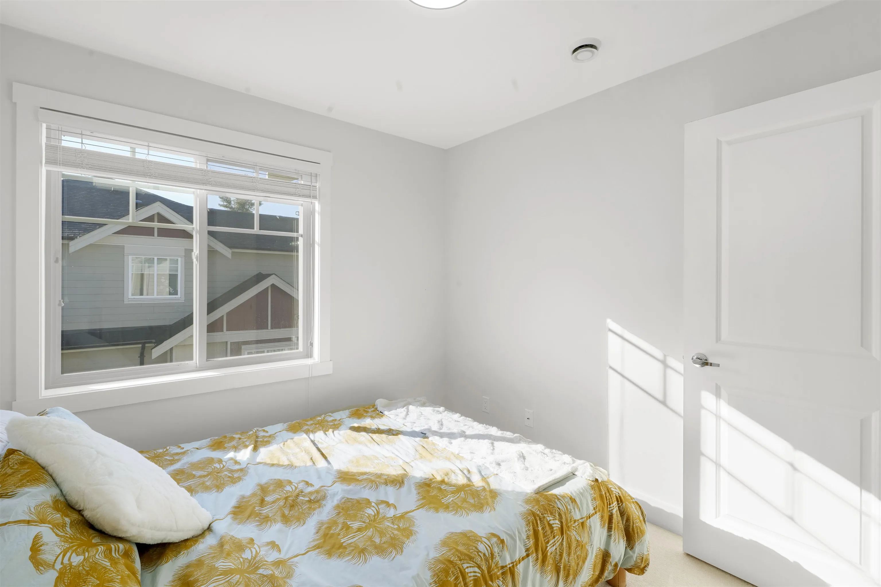 13898 64 Avenue #158