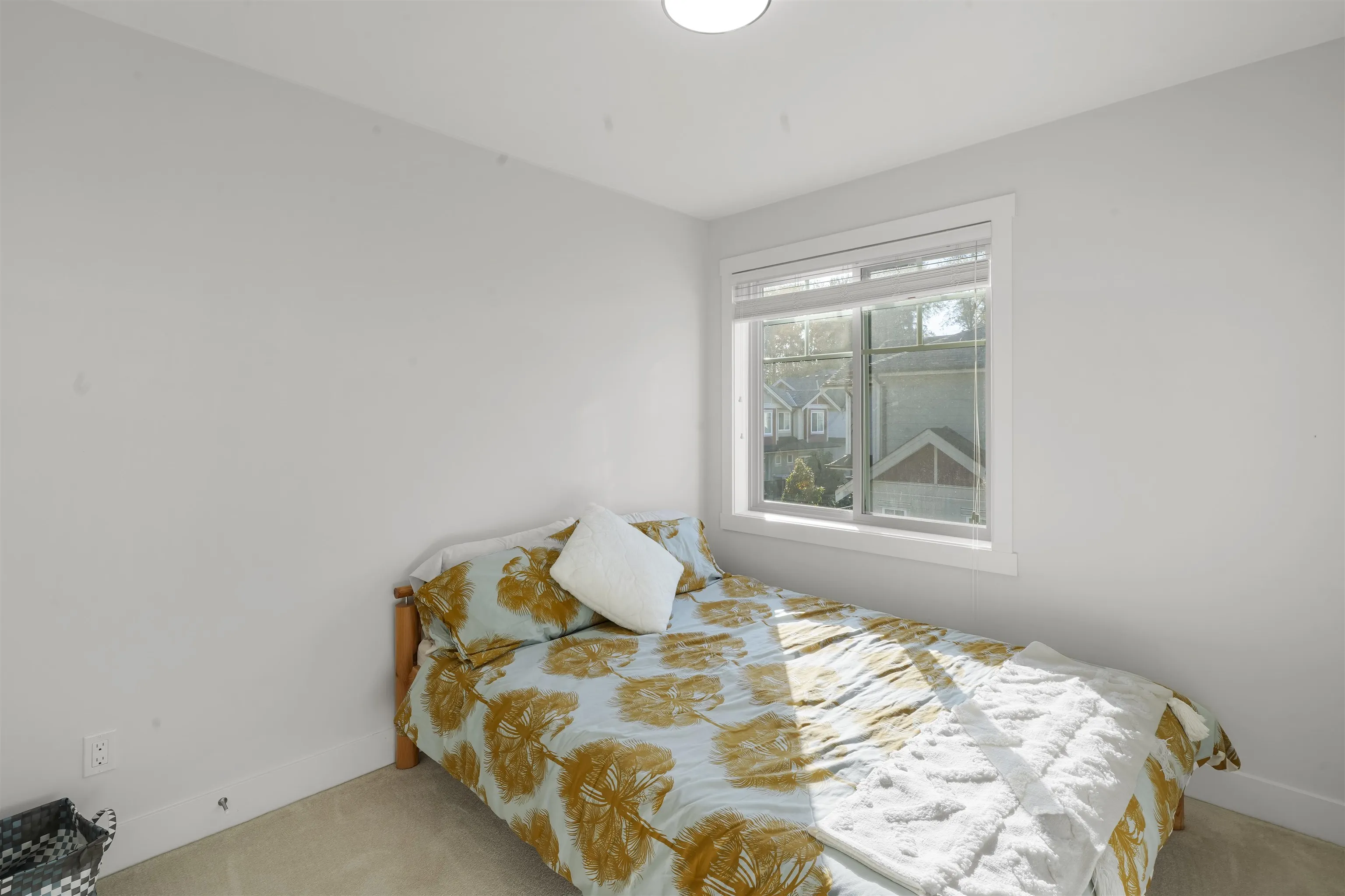 13898 64 Avenue #158
