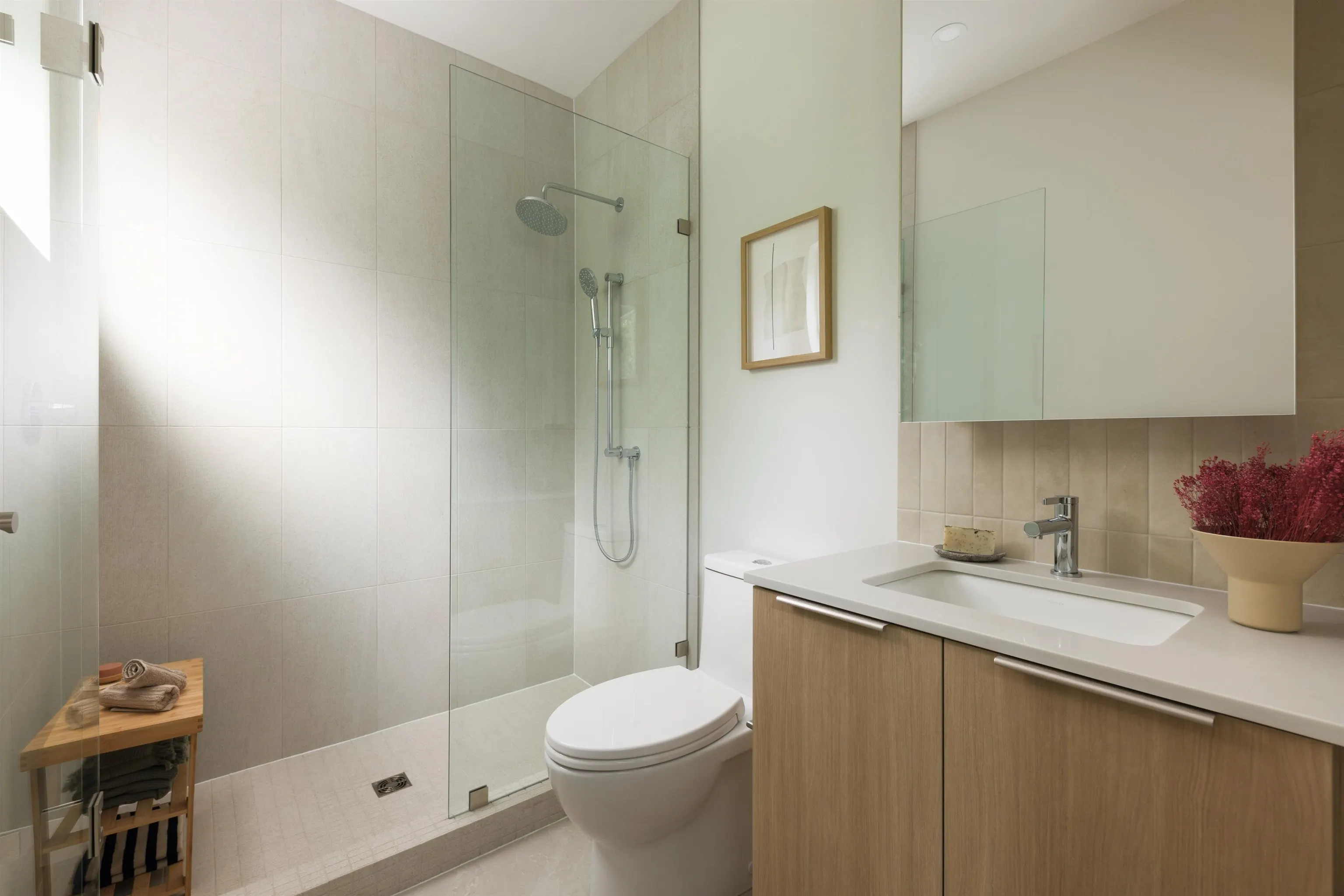 595 E 49th Avenue #1