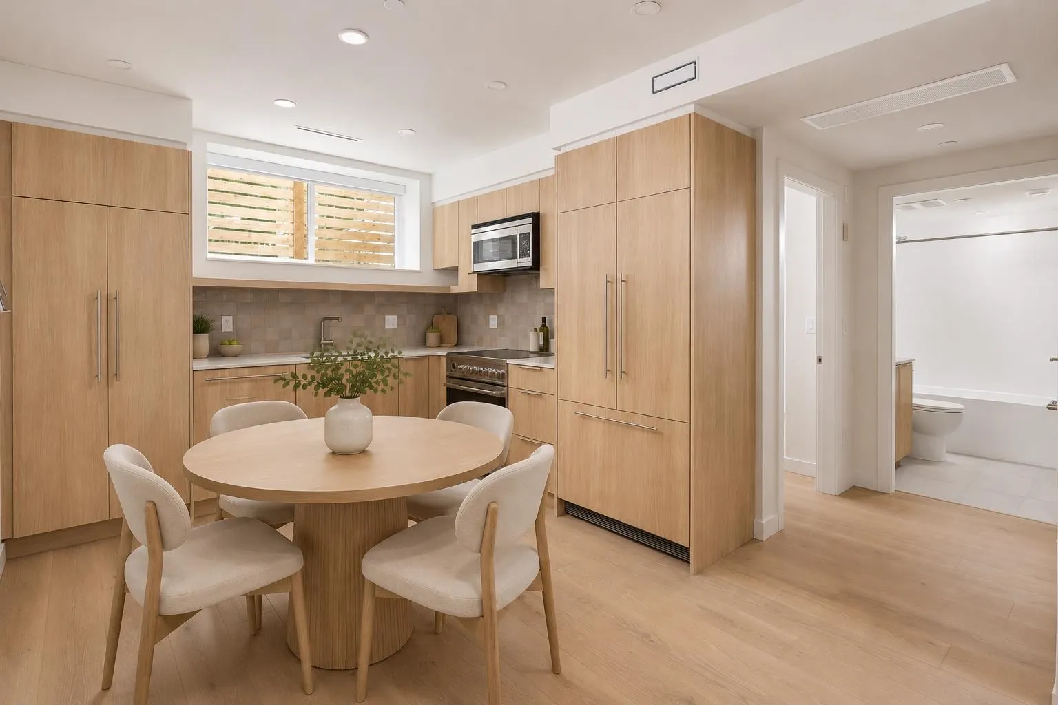 595 E 49th Avenue #2