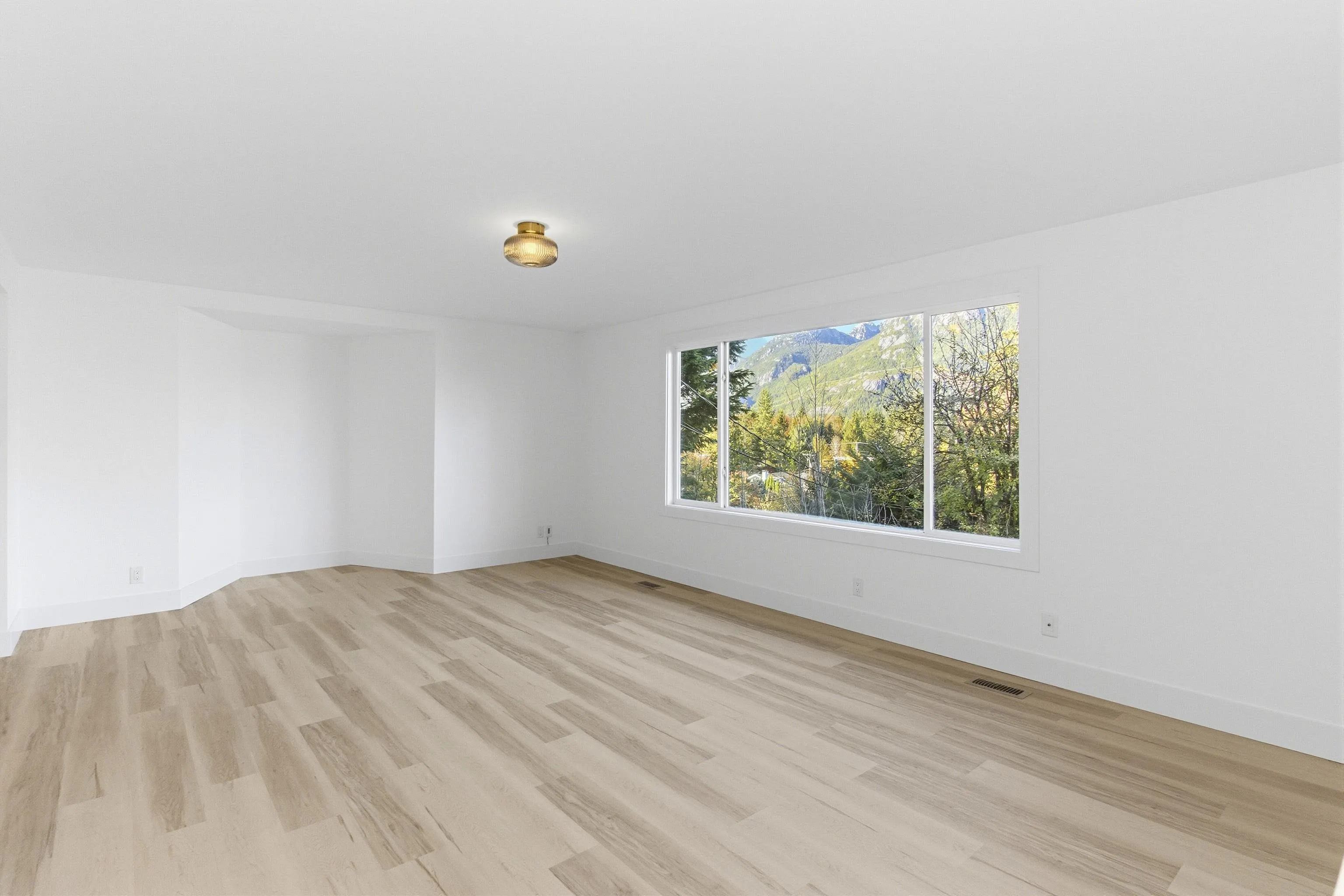 2258 Skyline Drive
