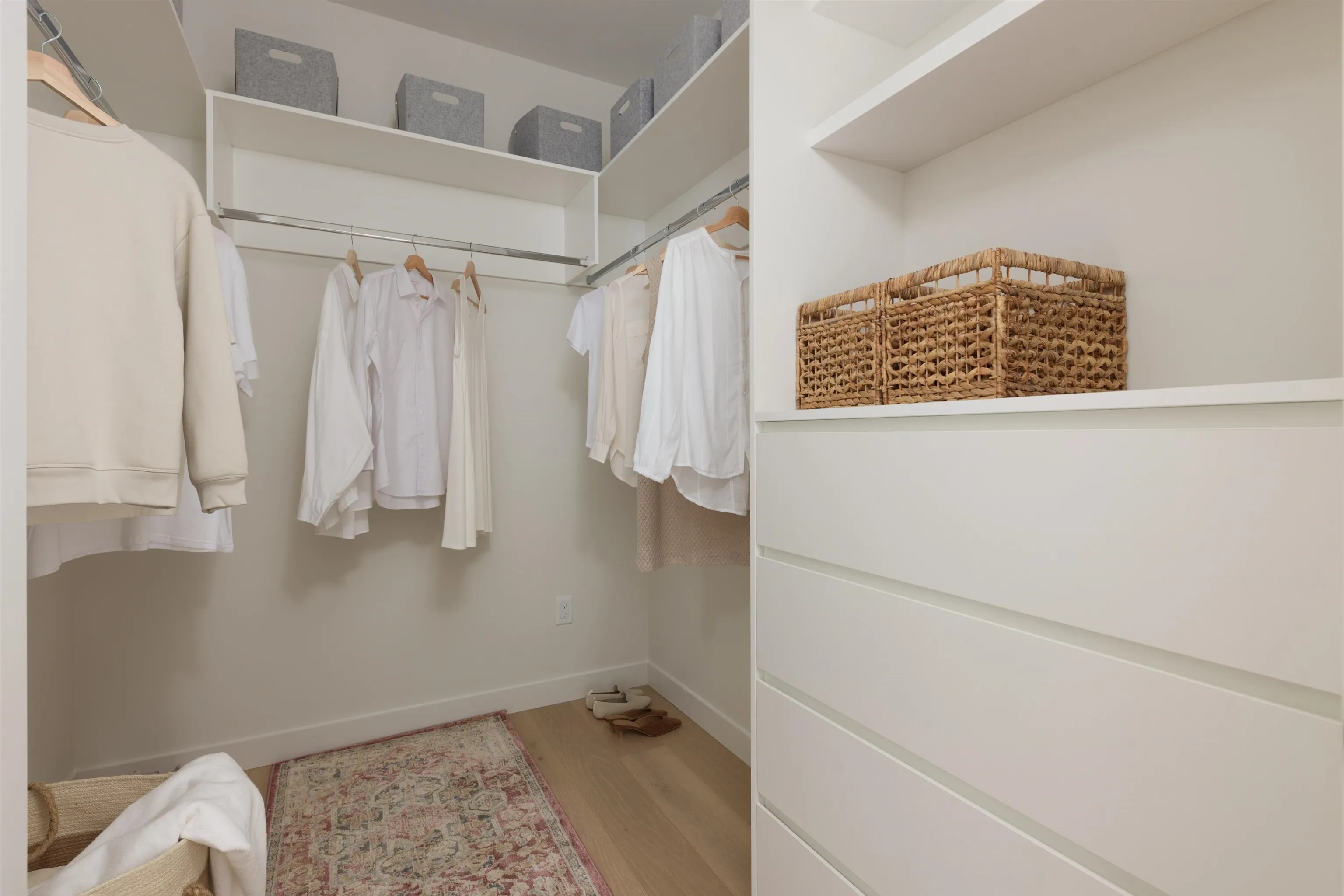 595 E 49th Avenue #3