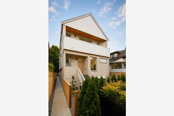 595 E 49th Avenue #3