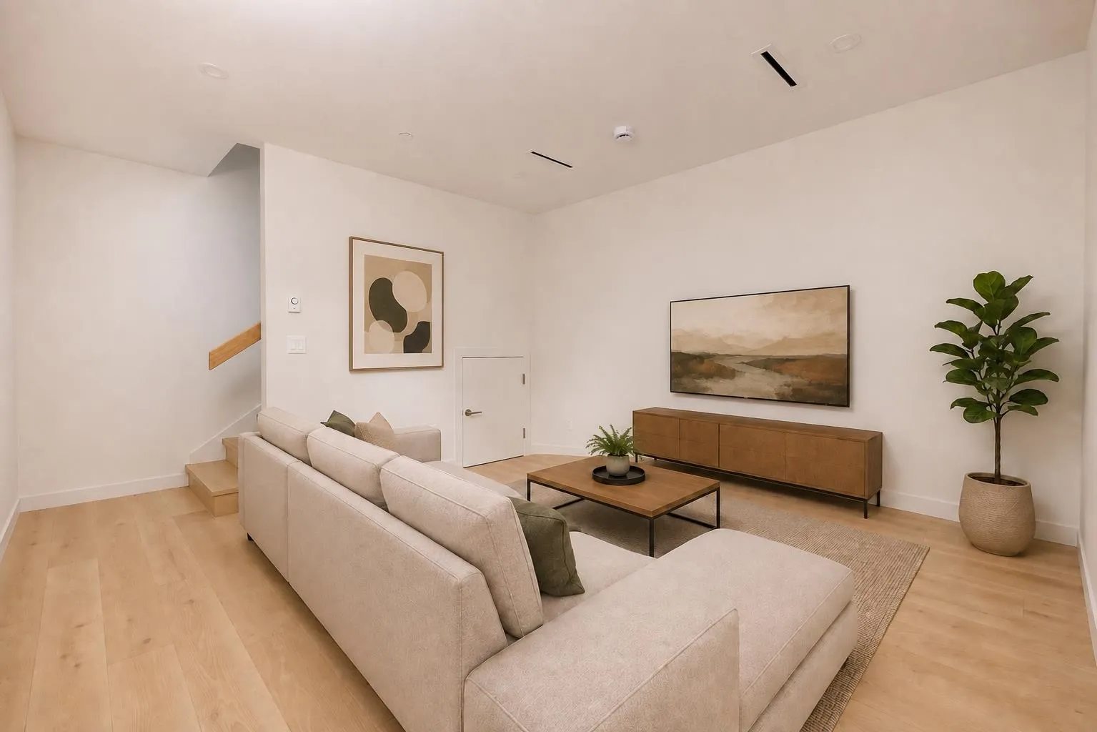 595 E 49th Avenue #3