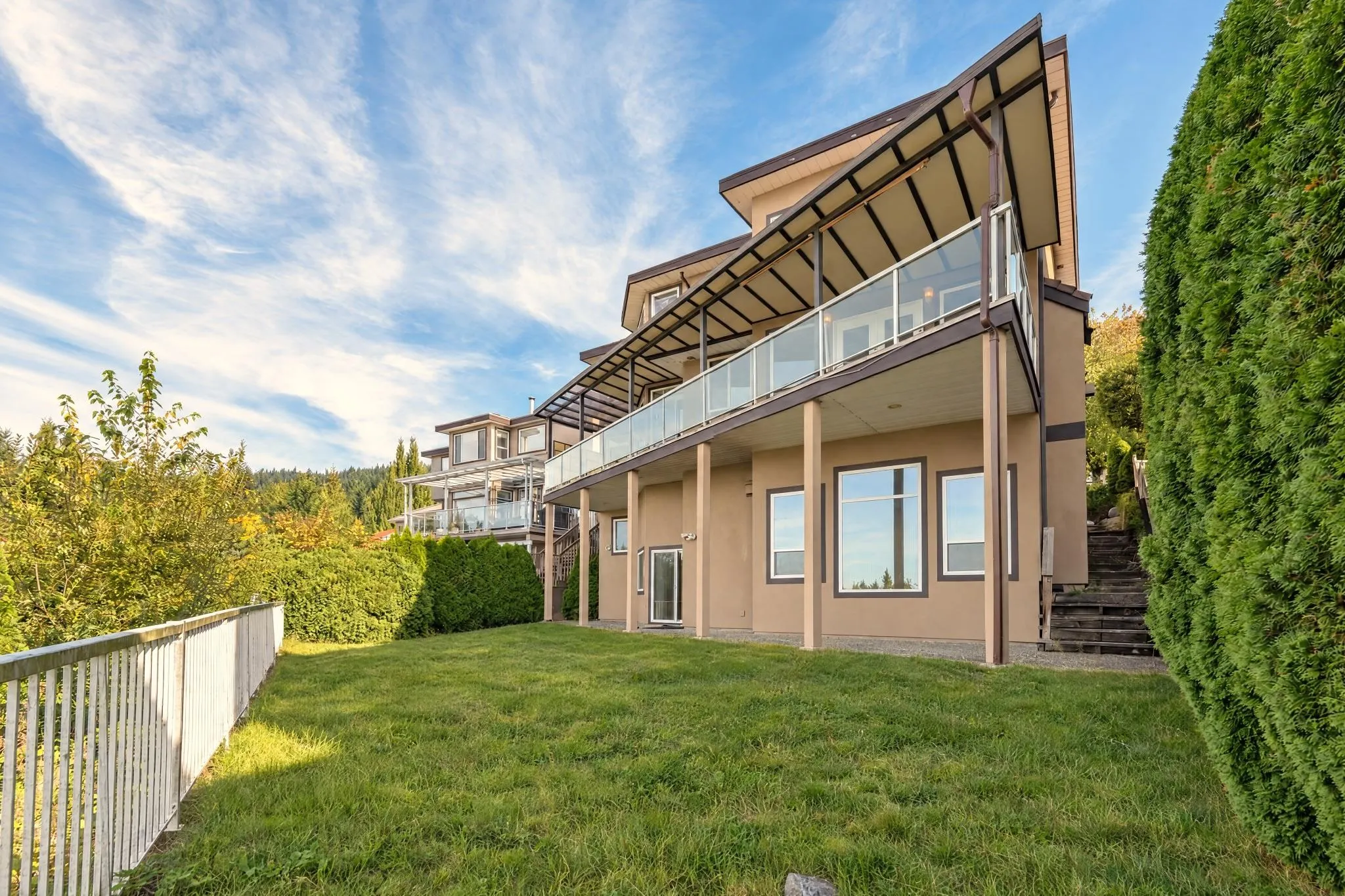 2570 Diamond Crescent