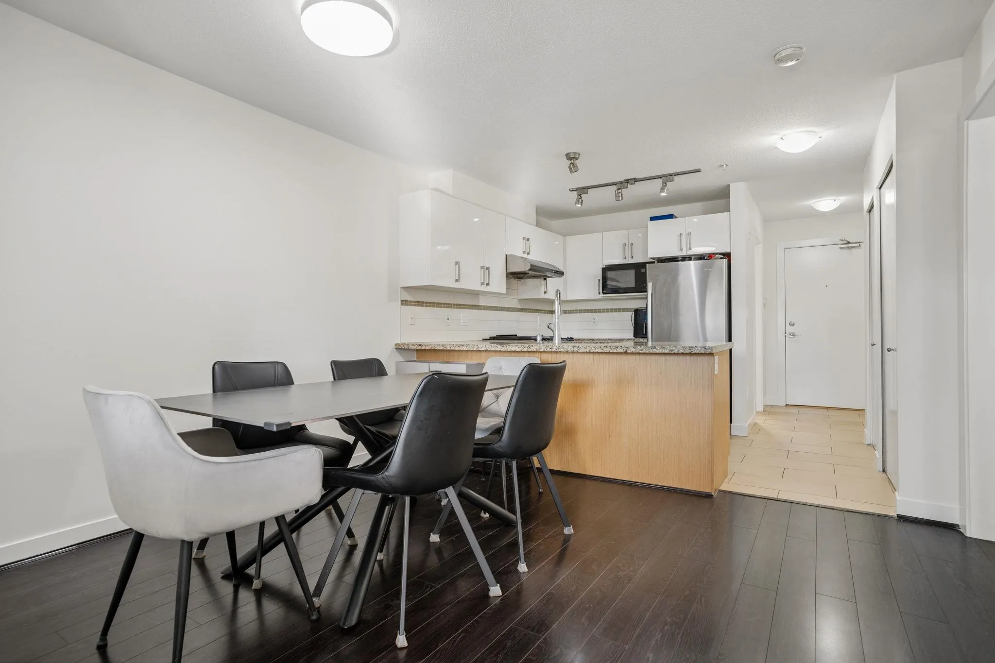 6828 Eckersley Road #123