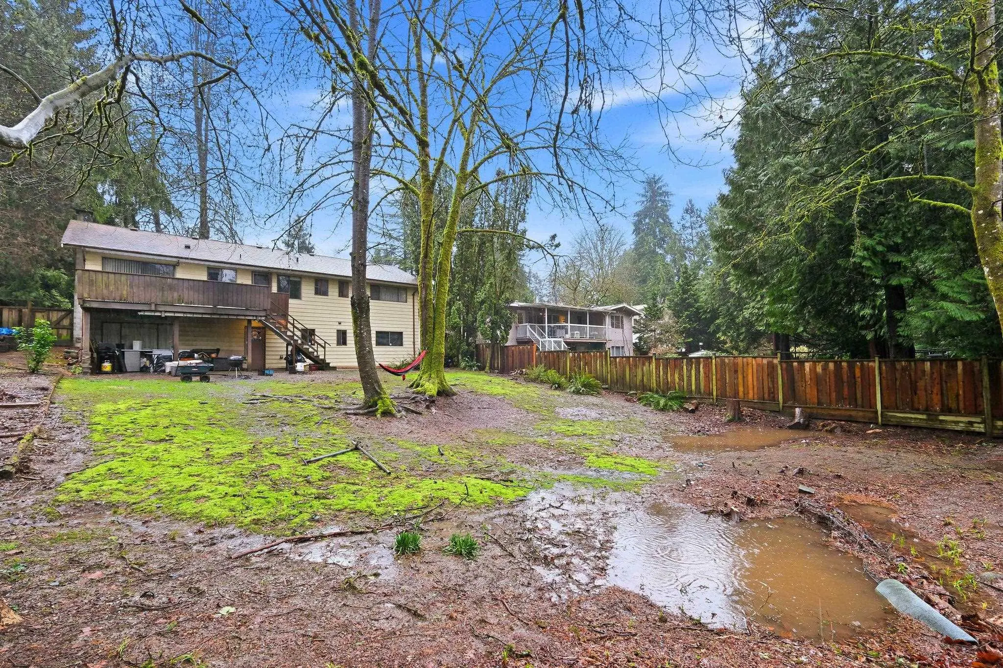 8285 Burnlake Drive
