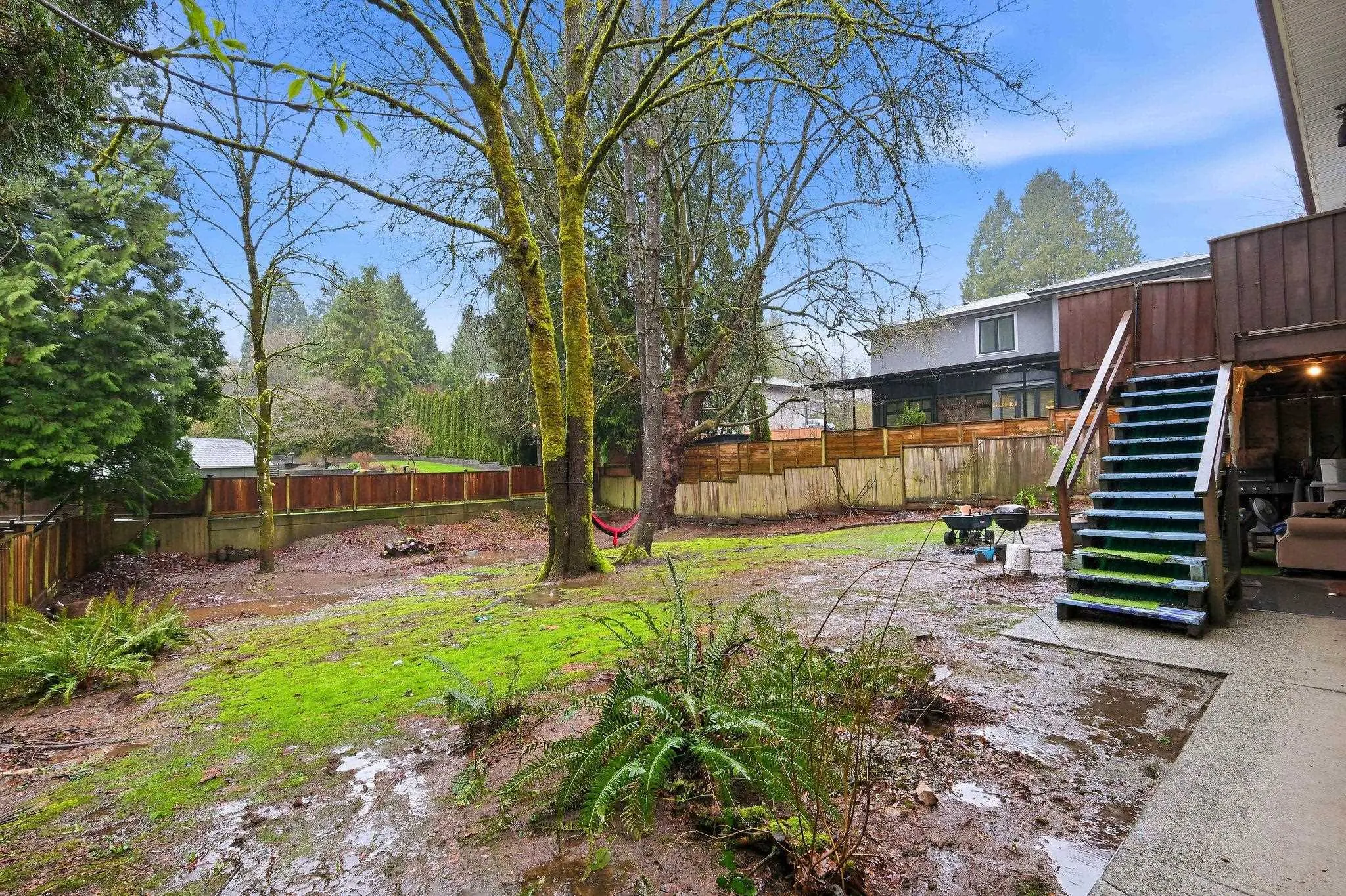 8285 Burnlake Drive