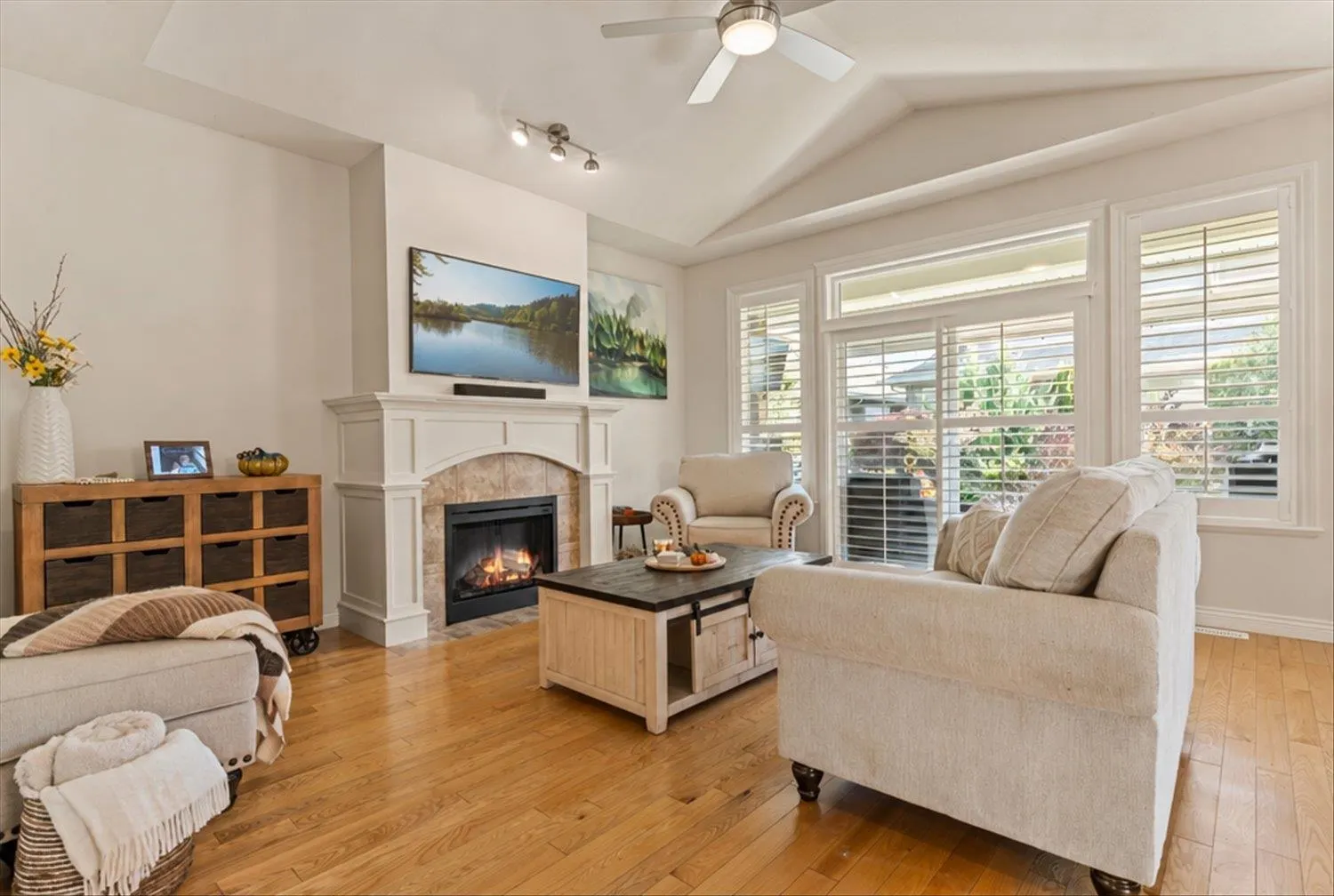 5944 Flagstone Street