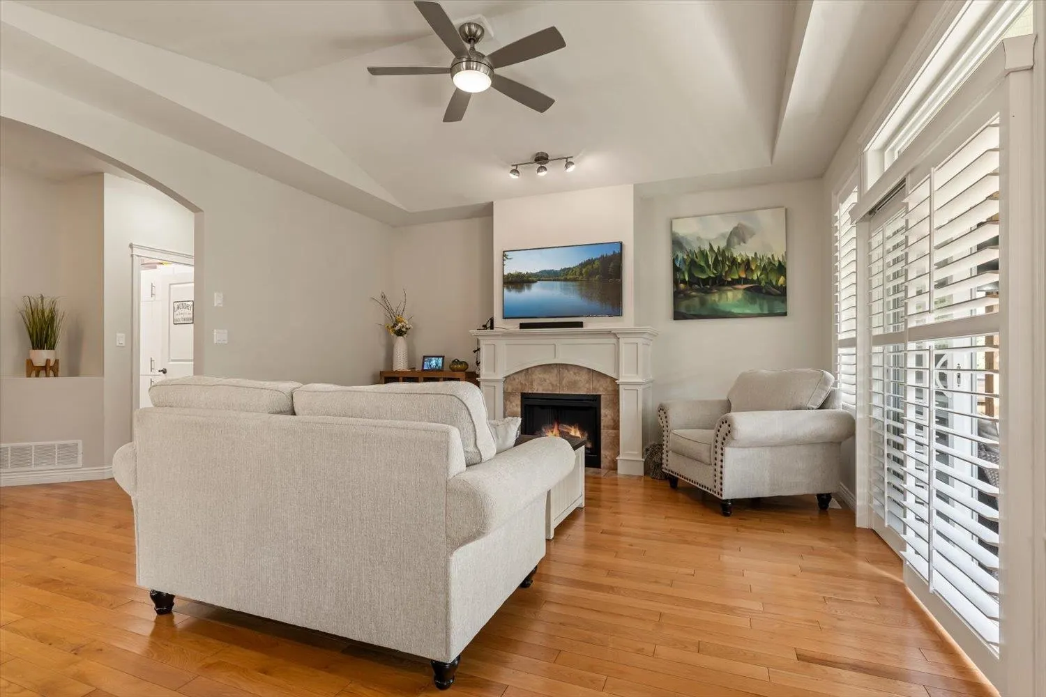 5944 Flagstone Street