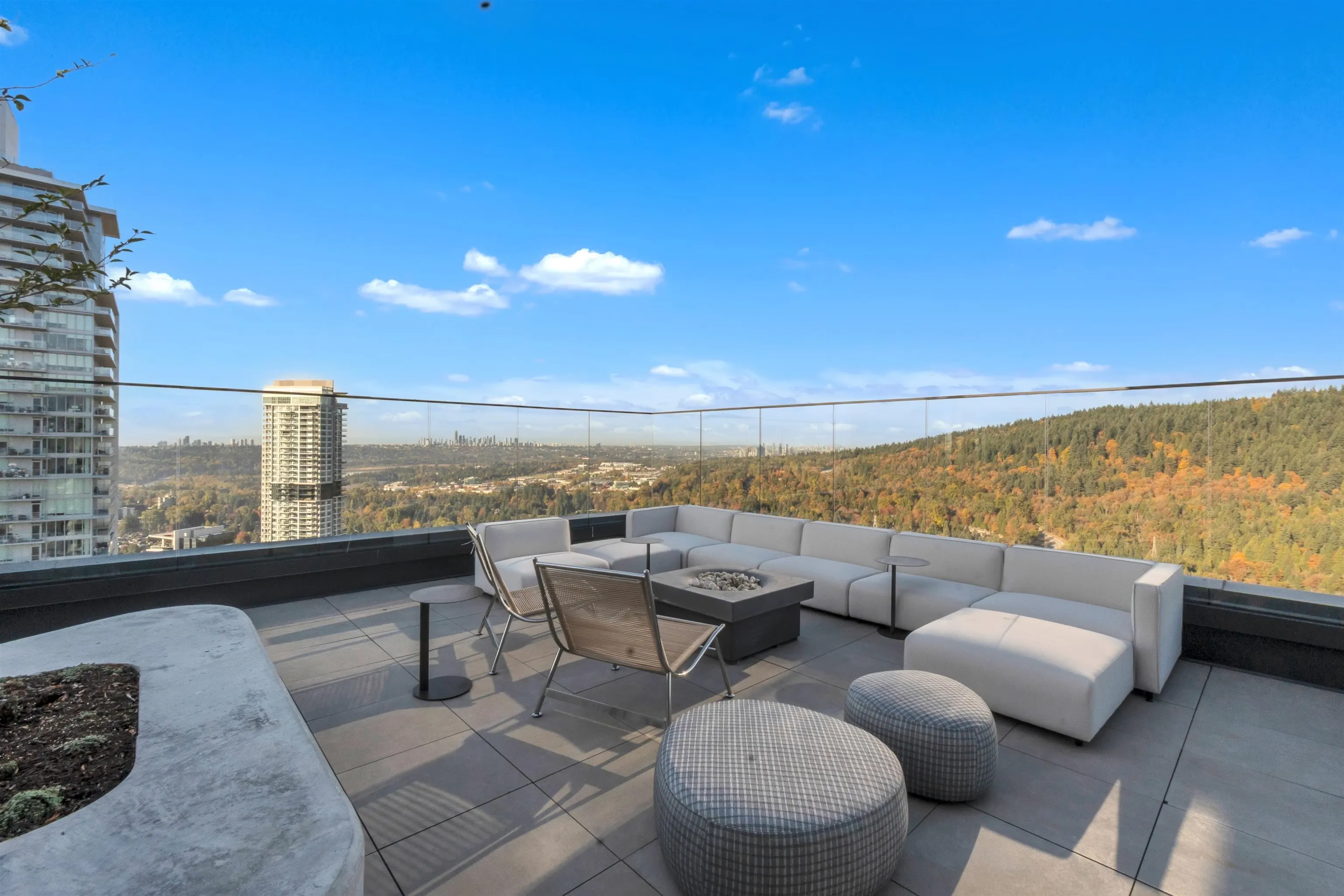 612 Elmwood Street #2706