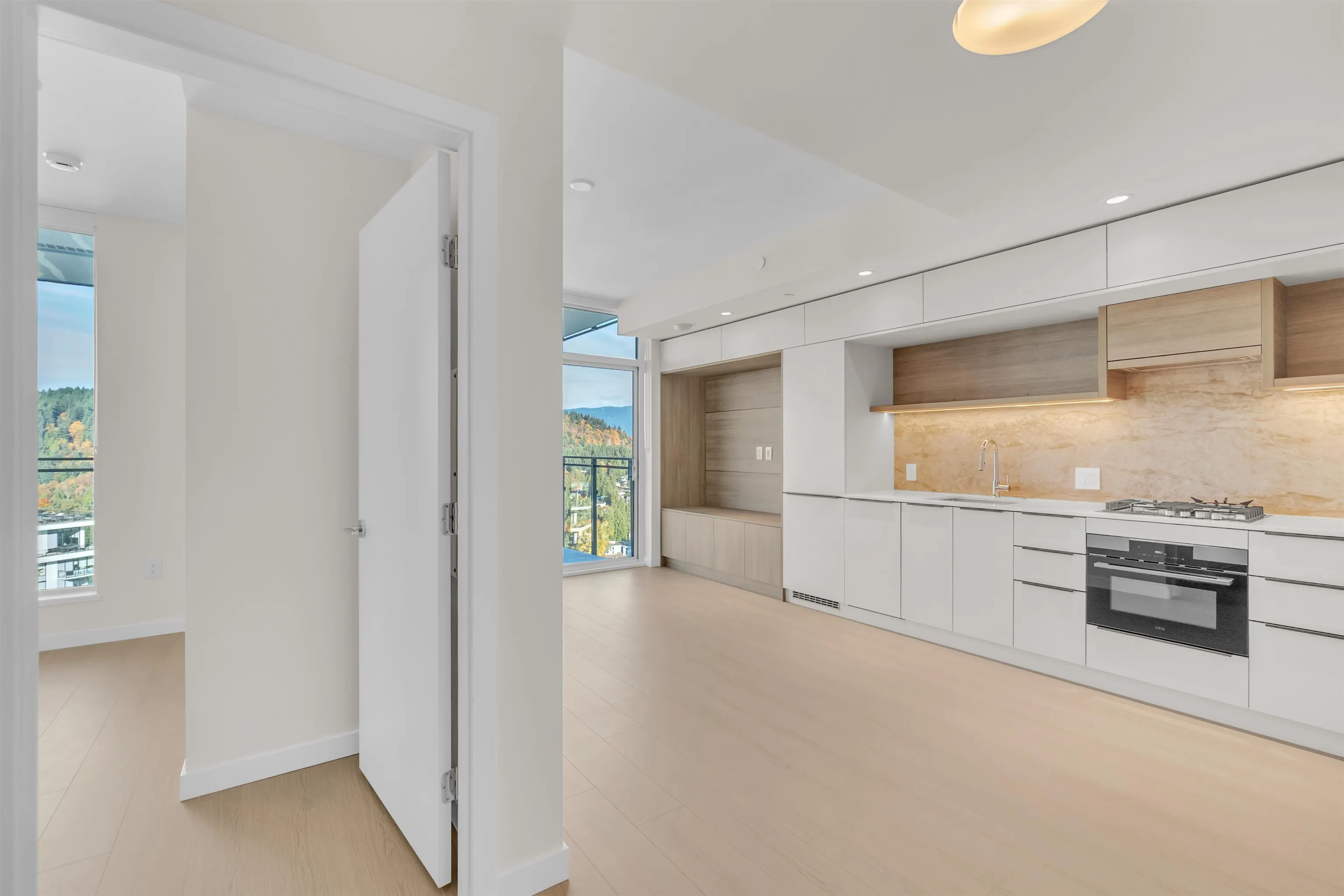 612 Elmwood Street #2706